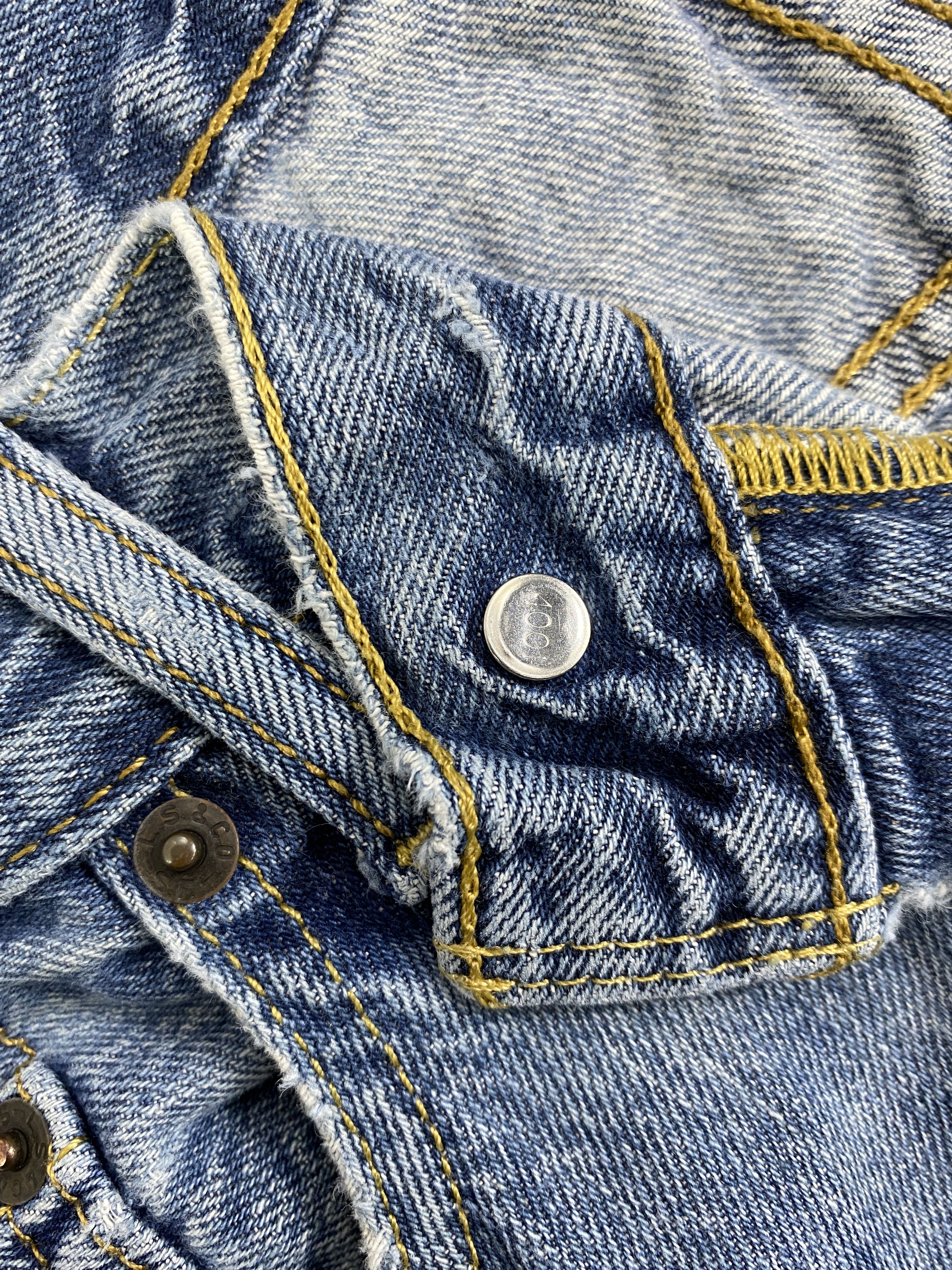 Levi's Blue Wash Vintage Levi's 514 Jeans 34x31.5 Denim JN2143 Size US 34 / EU 50 - 7 Thumbnail