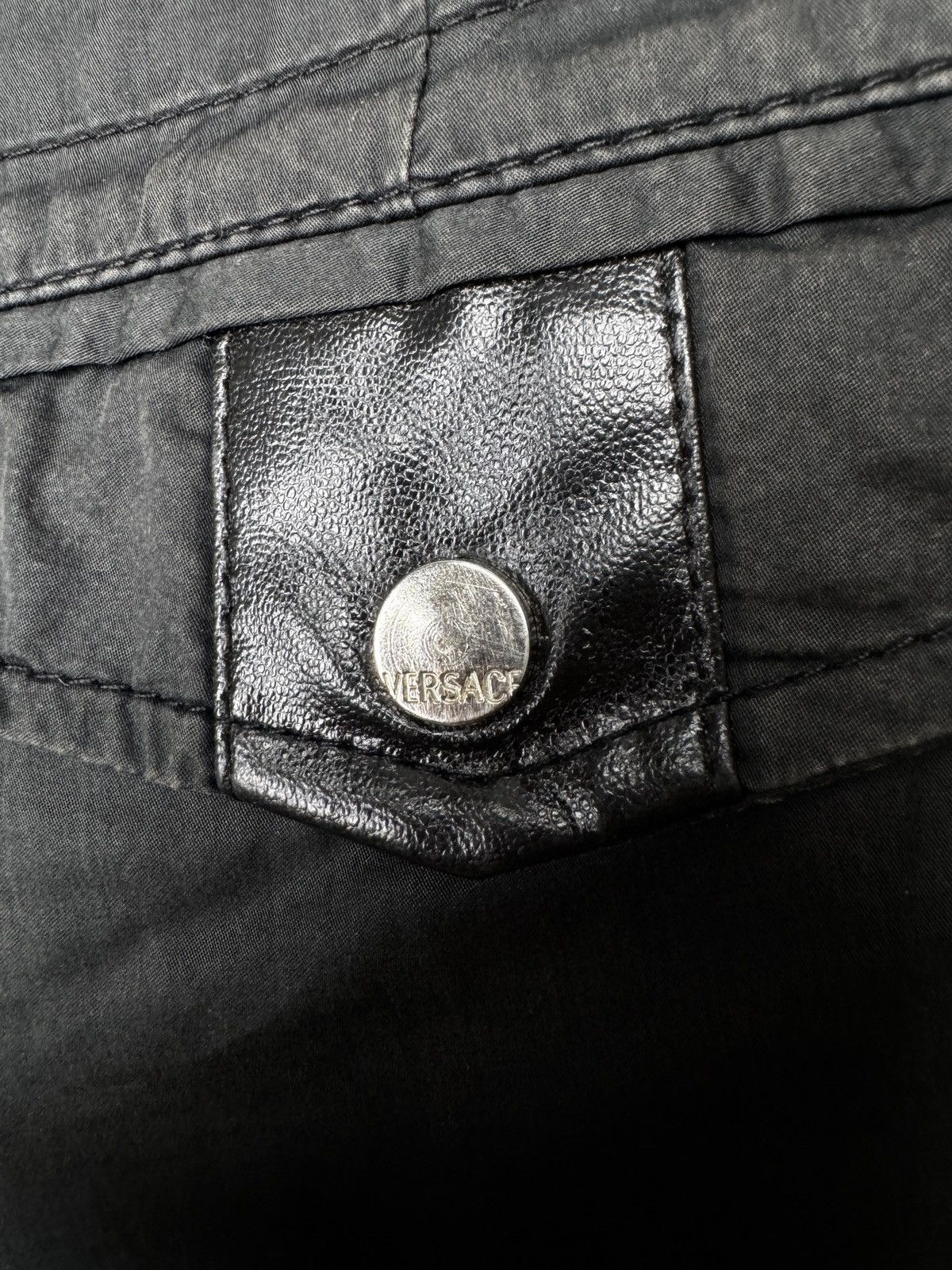 Versace Versace black cotton leather trim lightweight pants size 26 Size 26" / US 2 / IT 38 - 9 Thumbnail