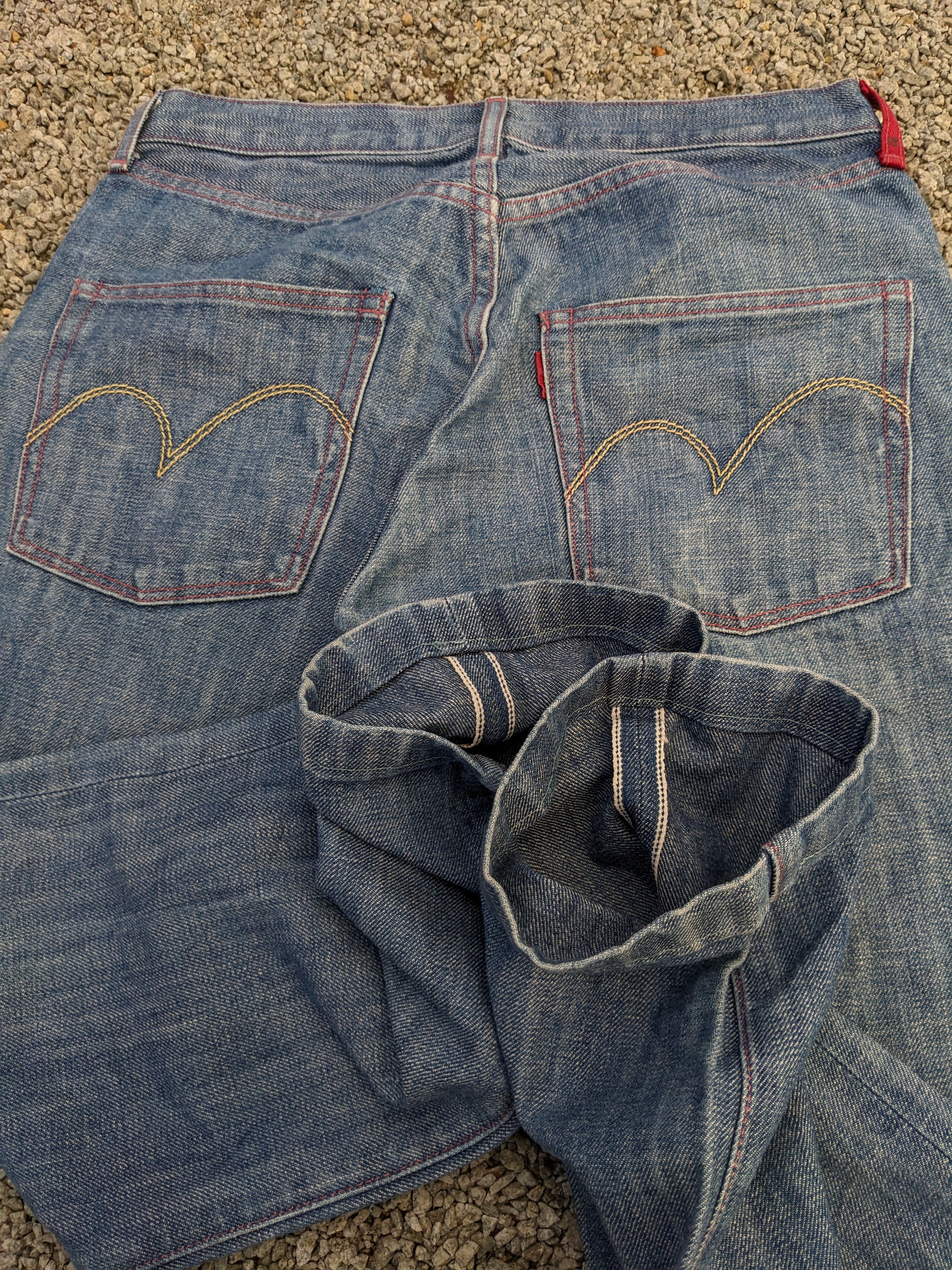 Levi's × Levi's Vintage Clothing × Vintage size 31 vintage levi's selvedged 90s redline single R tag Size US 31 - 4 Thumbnail