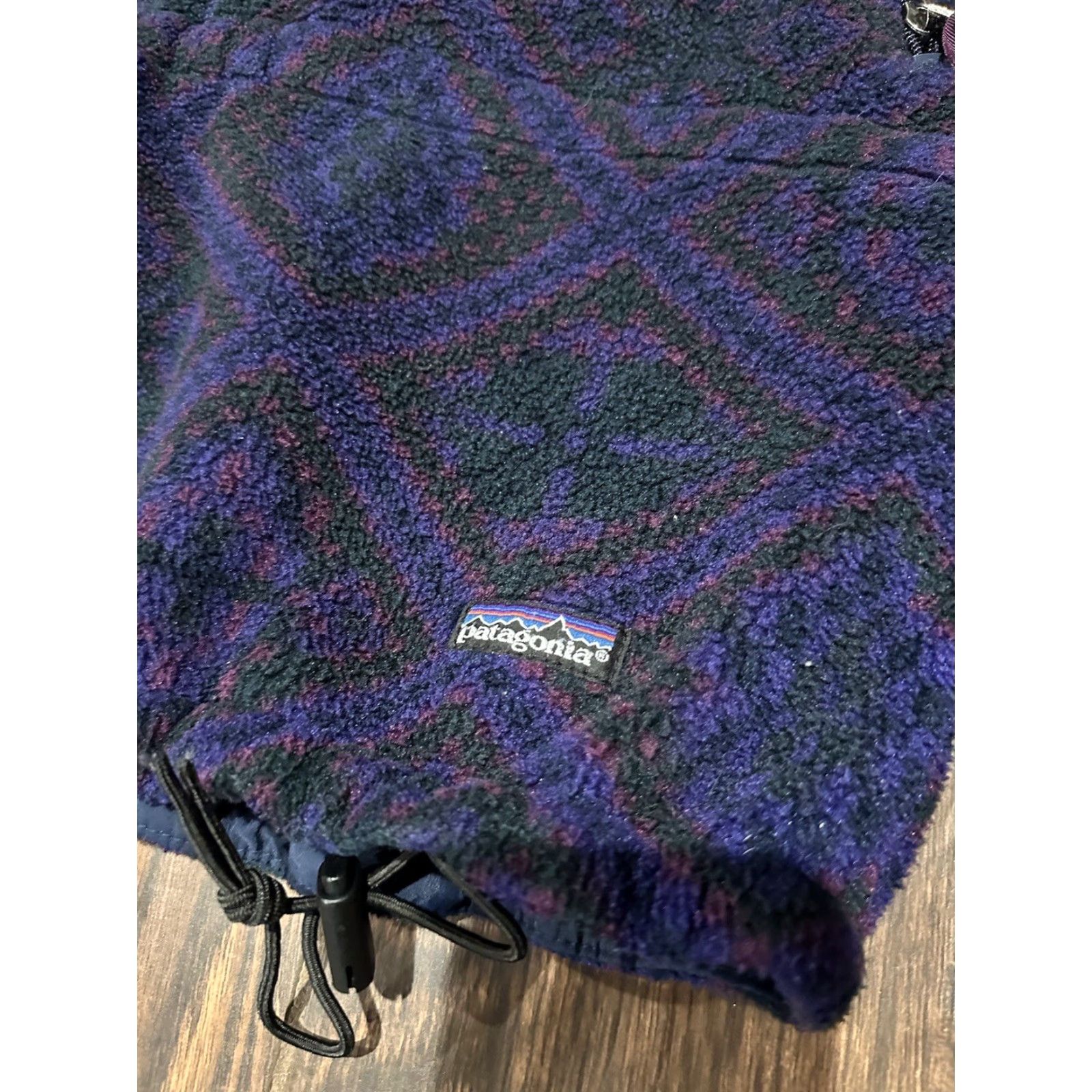 Patagonia VINTAGE Patagonia Half Zip Aztec 90s Fleece Pullover Sz Large Size US L / EU 52-54 / 3 - 5 Thumbnail