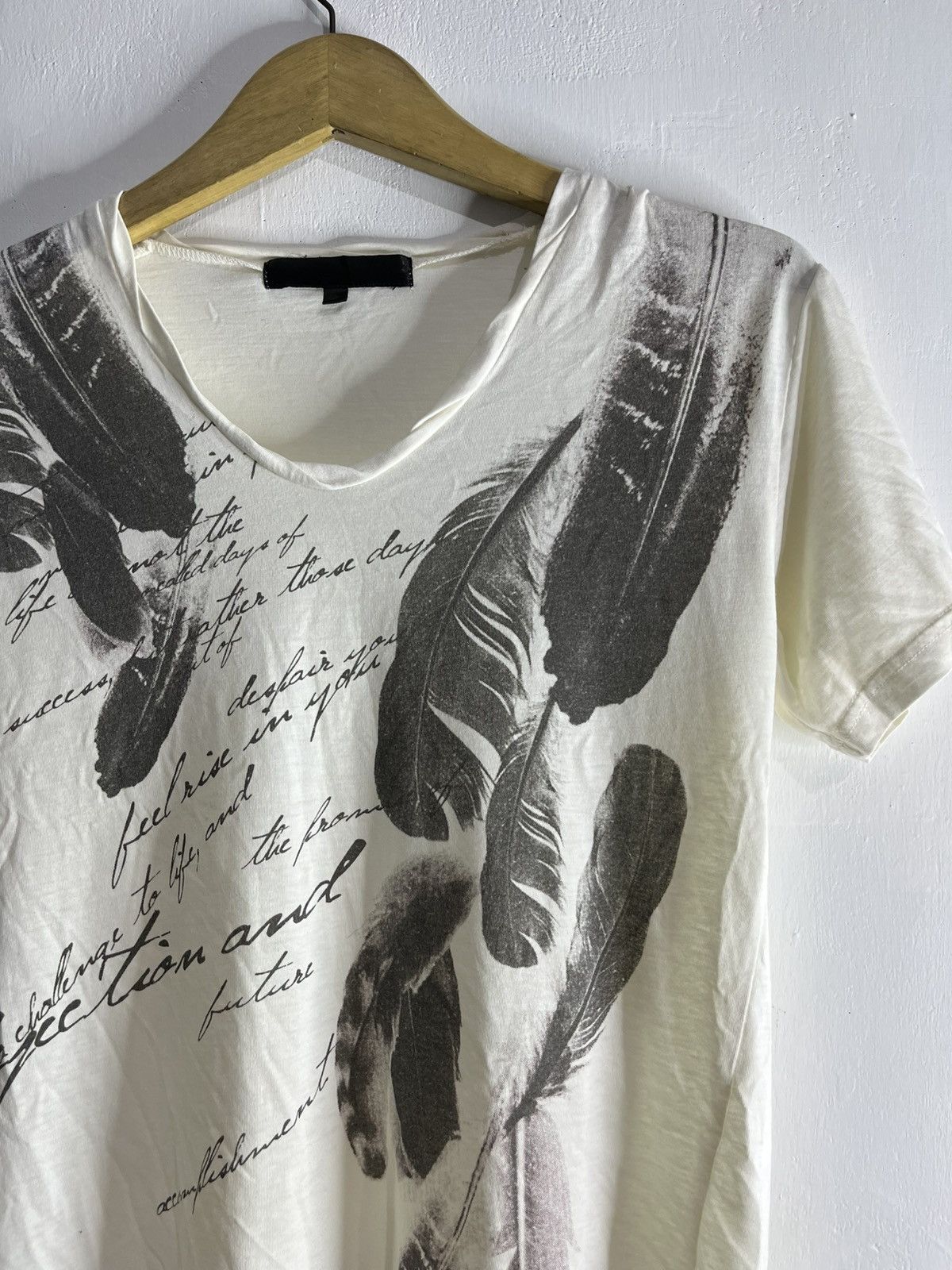 Tornado Mart Japanese feather print tshirt Size US M / EU 48-50 / 2 - 2 Thumbnail
