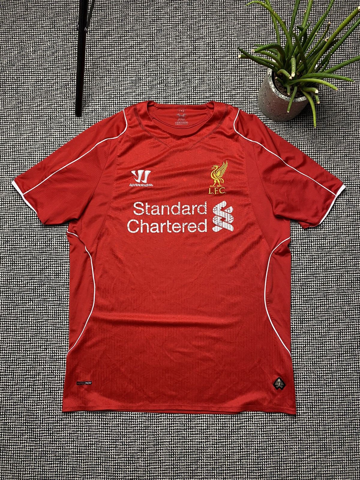 Warrior Rare Liverpool warrior vintage soccer jersey y2k Size US M / EU 48-50 / 2 - 2 Thumbnail