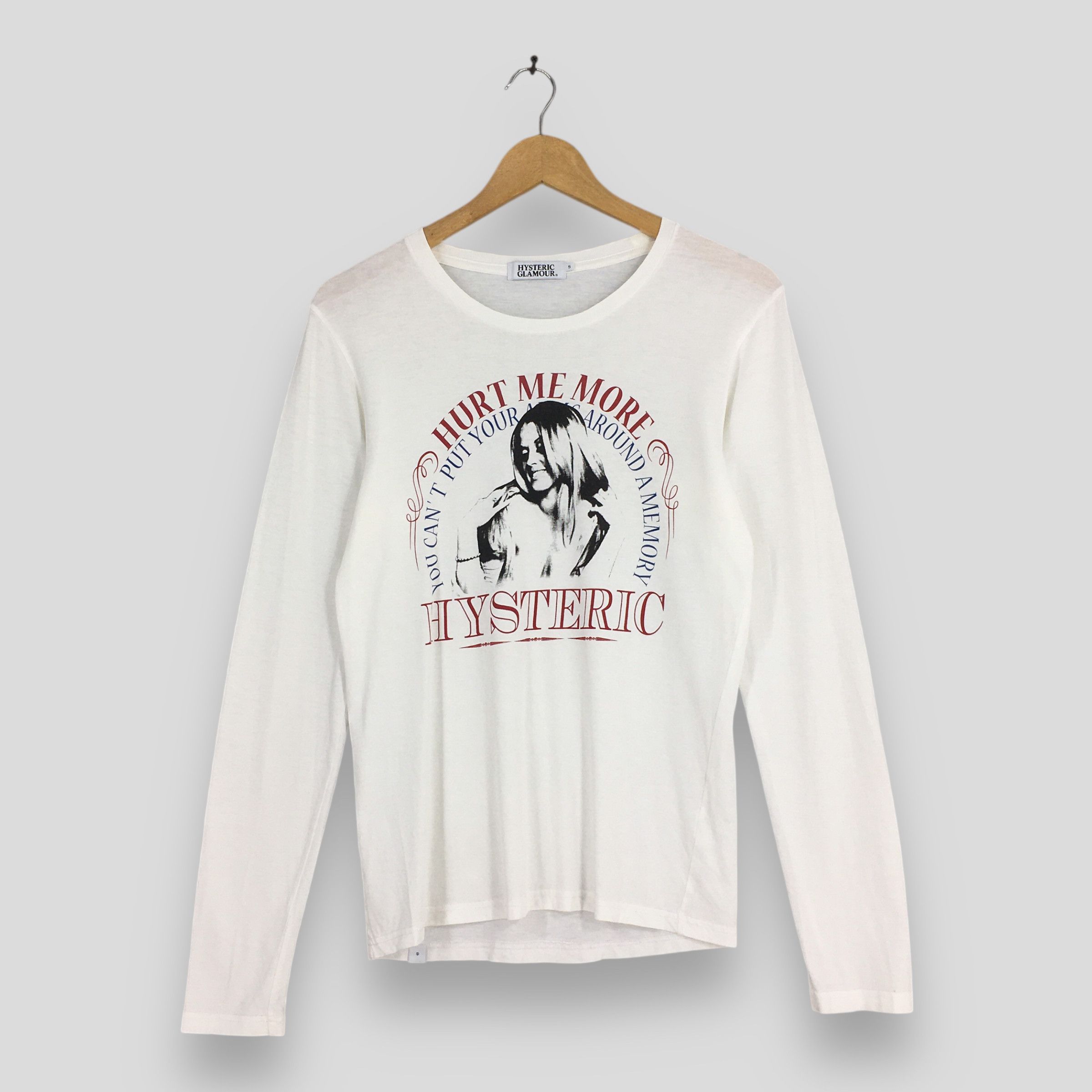Vintage Hysterics Glamour Hurt Me More Woman Tshirt Small