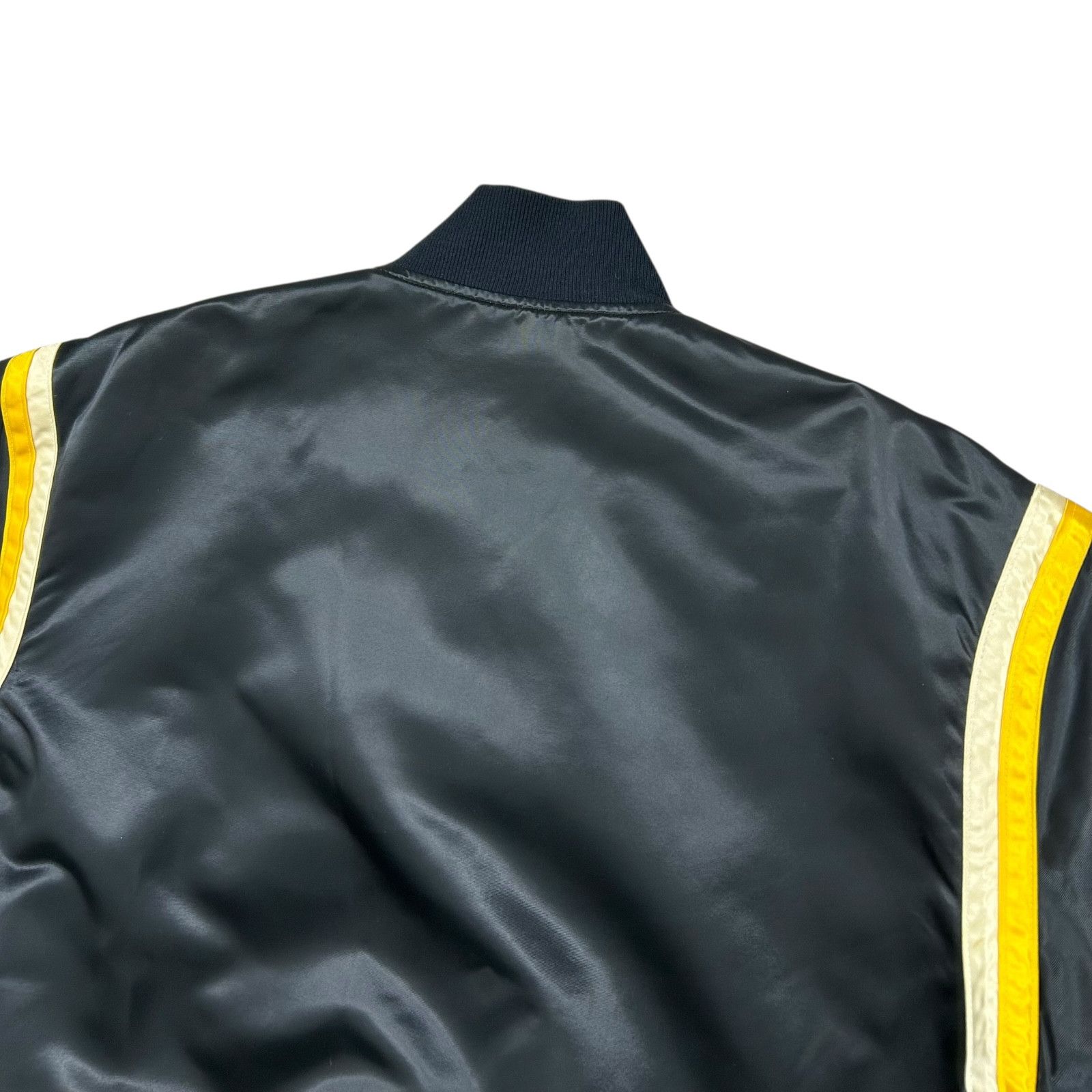 NBA VTG 90s LOS ANGELES LAKERS STARTER SATIN JACKET BOMBER Size US L / EU 52-54 / 3 - 5 Thumbnail
