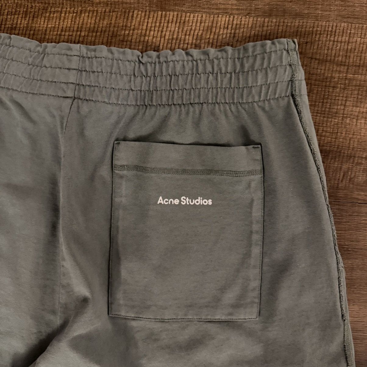 Acne Studios Acne Studios Exposed Seam Shorts Cedar Green Size US 30 / EU 46 - 3 Thumbnail