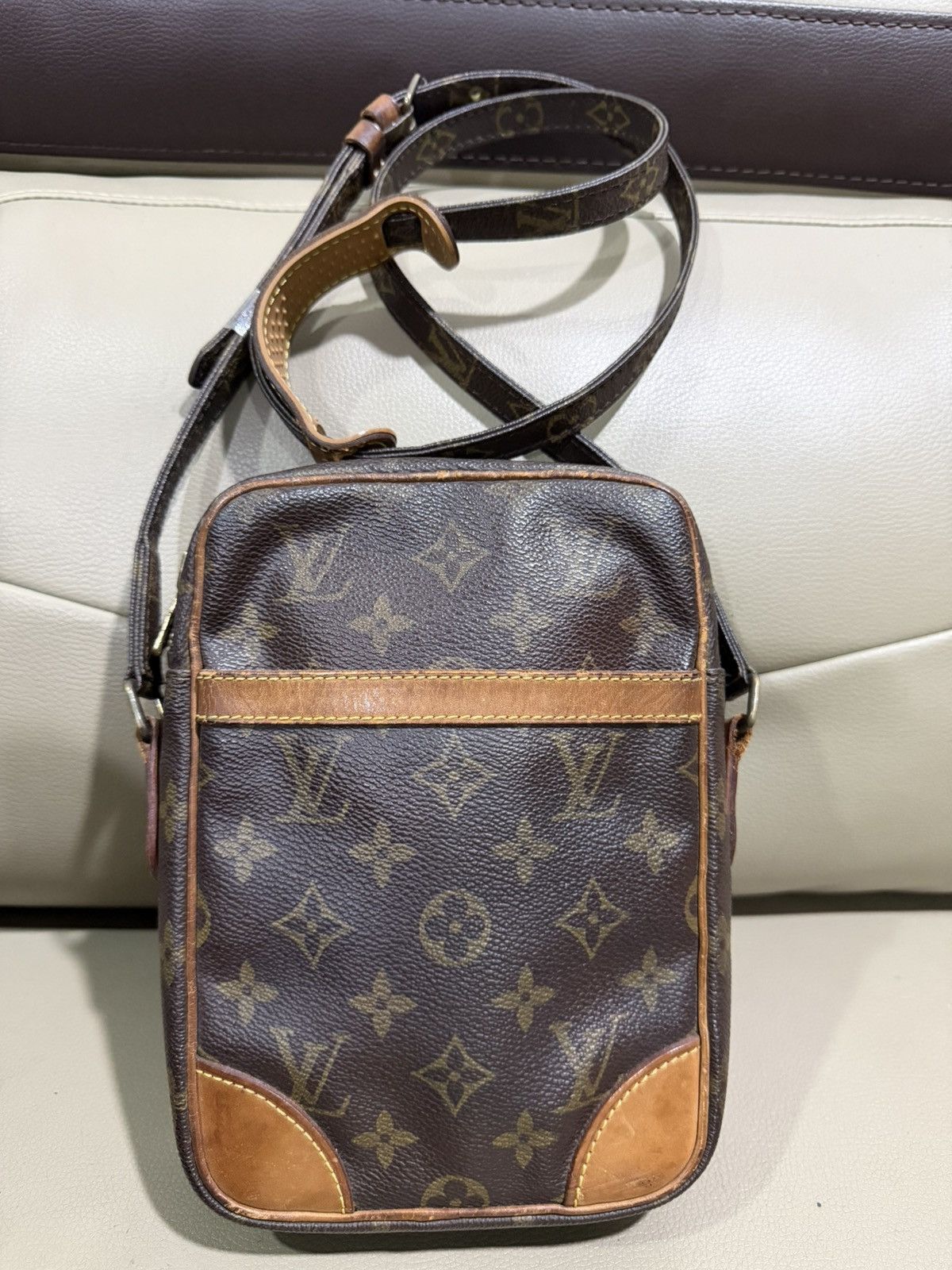 Louis Vuitton Authentic Vintage Louis Vuitton Monogram Danube Bag Size ONE SIZE - 1 Thumbnail