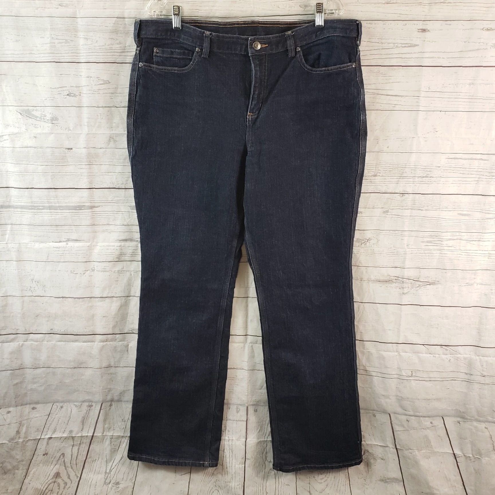 Vintage Duluth DuluthFlex Womens Jeans Relaxed Straight High Rise 16 Blue Denim Cotton Blend Zip Inseam 31.5 Inseam 31.5" Rise 11" Jeans Size 38" / US 16 / IT 52 - 2 Thumbnail