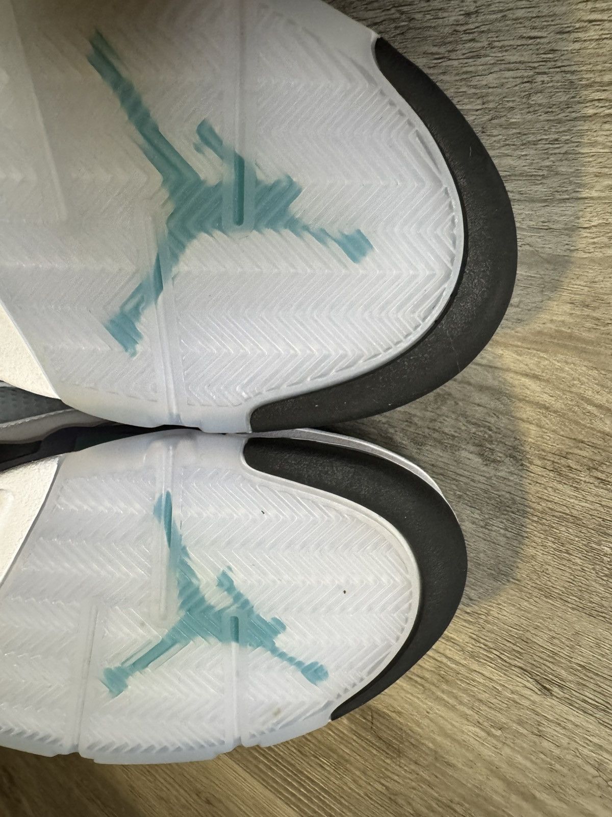 Jordan Brand Jordan 5 Grape Size US 9.5 / EU 42-43 - 5 Thumbnail