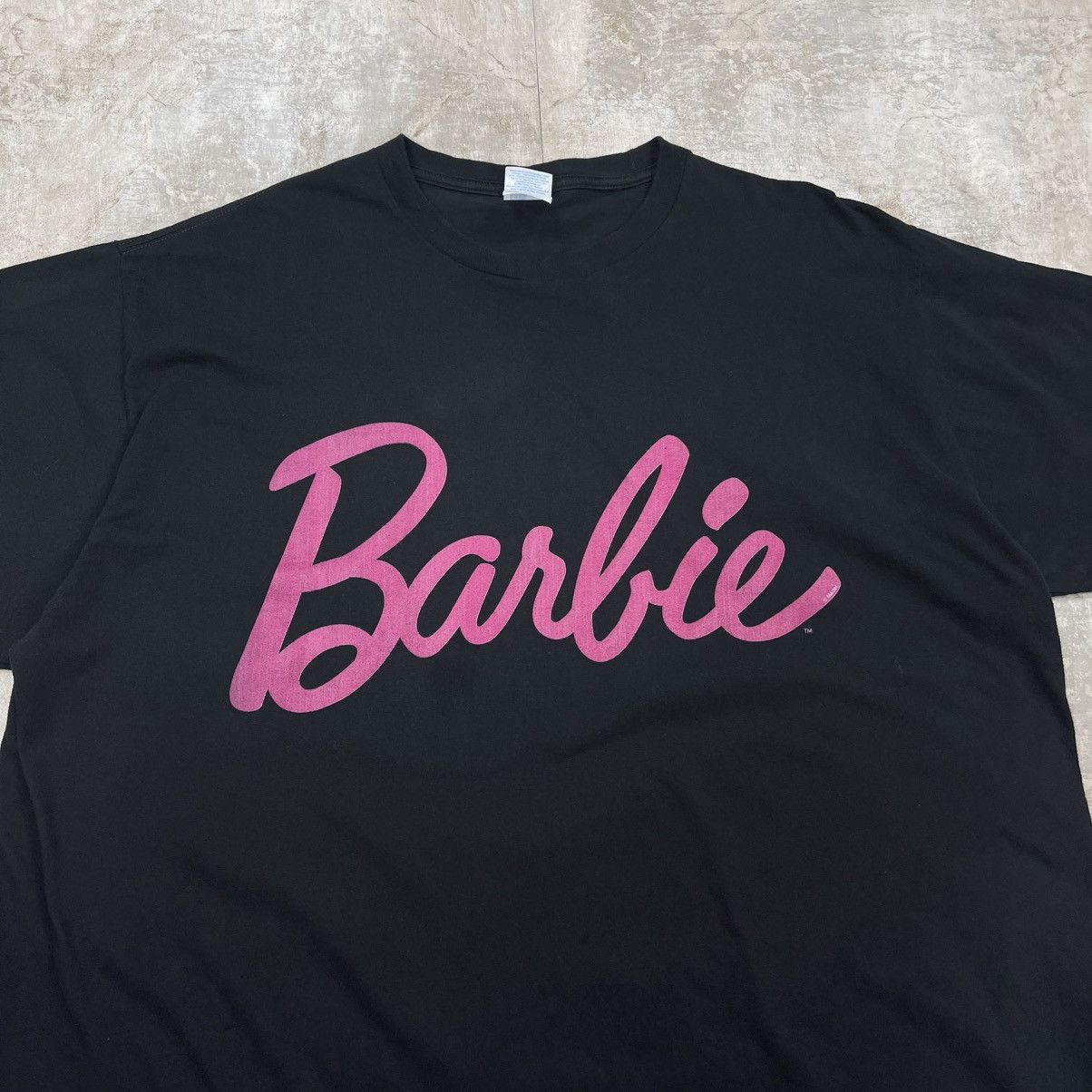 Vintage BARBIE LOGO SHIRT TEE T-SHIRT CUTE GLAM Size US XXL / EU 58 / 5 - 2 Thumbnail