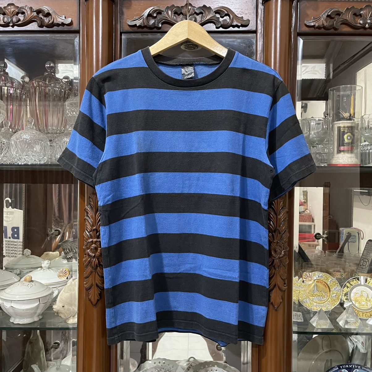 Thrashed faded number nine stripe tee