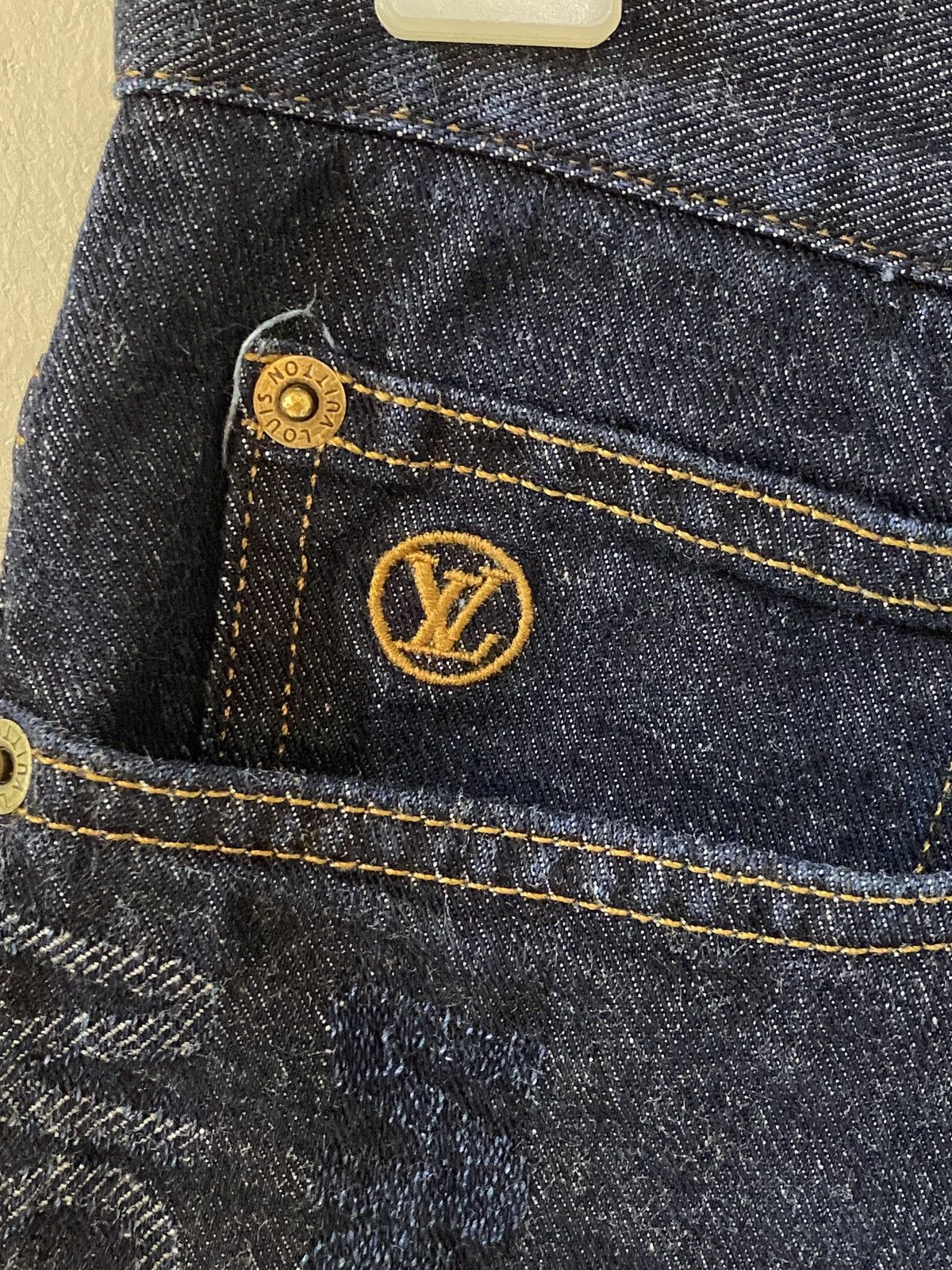 Louis Vuitton Louis Vuitton Logo Denim Jeans Size US 32 / EU 48 - 3 Thumbnail