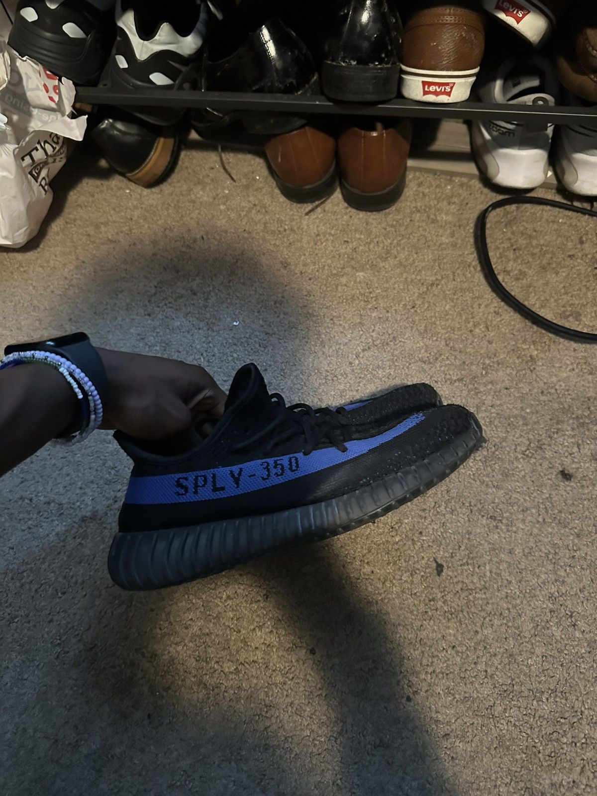 Yeezy Yeezy 350 black and blue Size US 8.5 / EU 41-42 - 7 Thumbnail