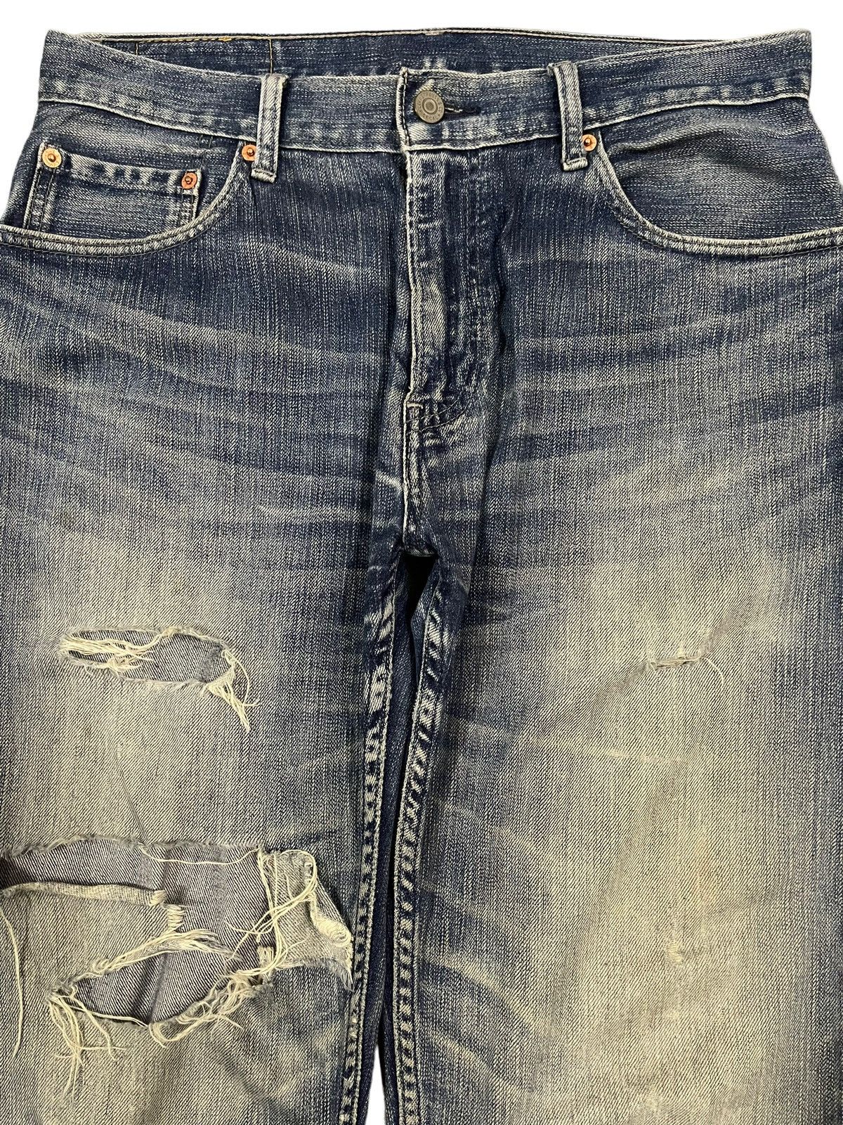 Levi's Vintage 90s Levis 505 Blue Wash Distressed Baggy Jeans Size US 32 / EU 48 - 3 Thumbnail
