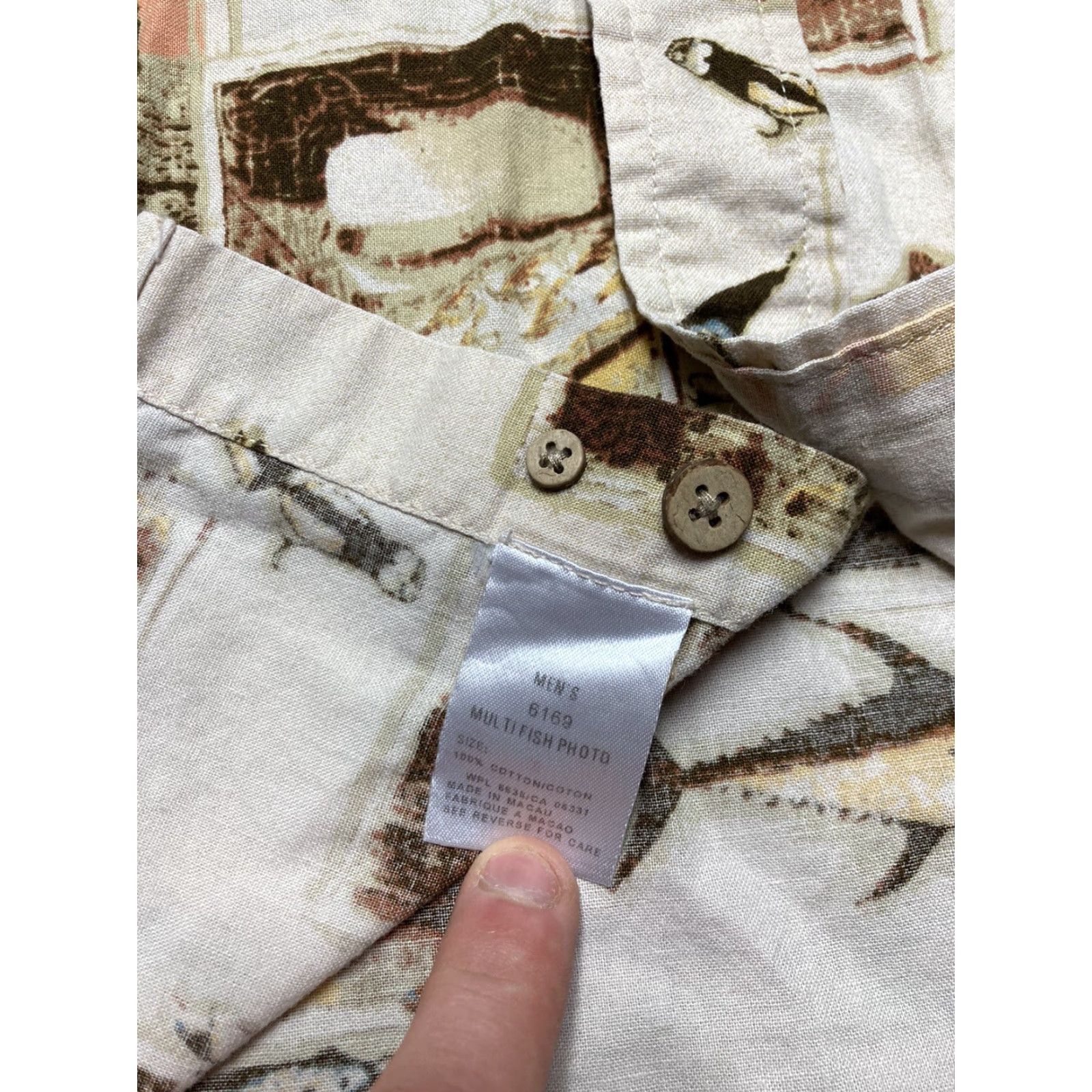 Vintage VINTAGE Woolrich Button Shirt All Over Print Fish Short Sleeve Cotton Outdoor Medium Size US M / EU 48-50 / 2 - 4 Thumbnail