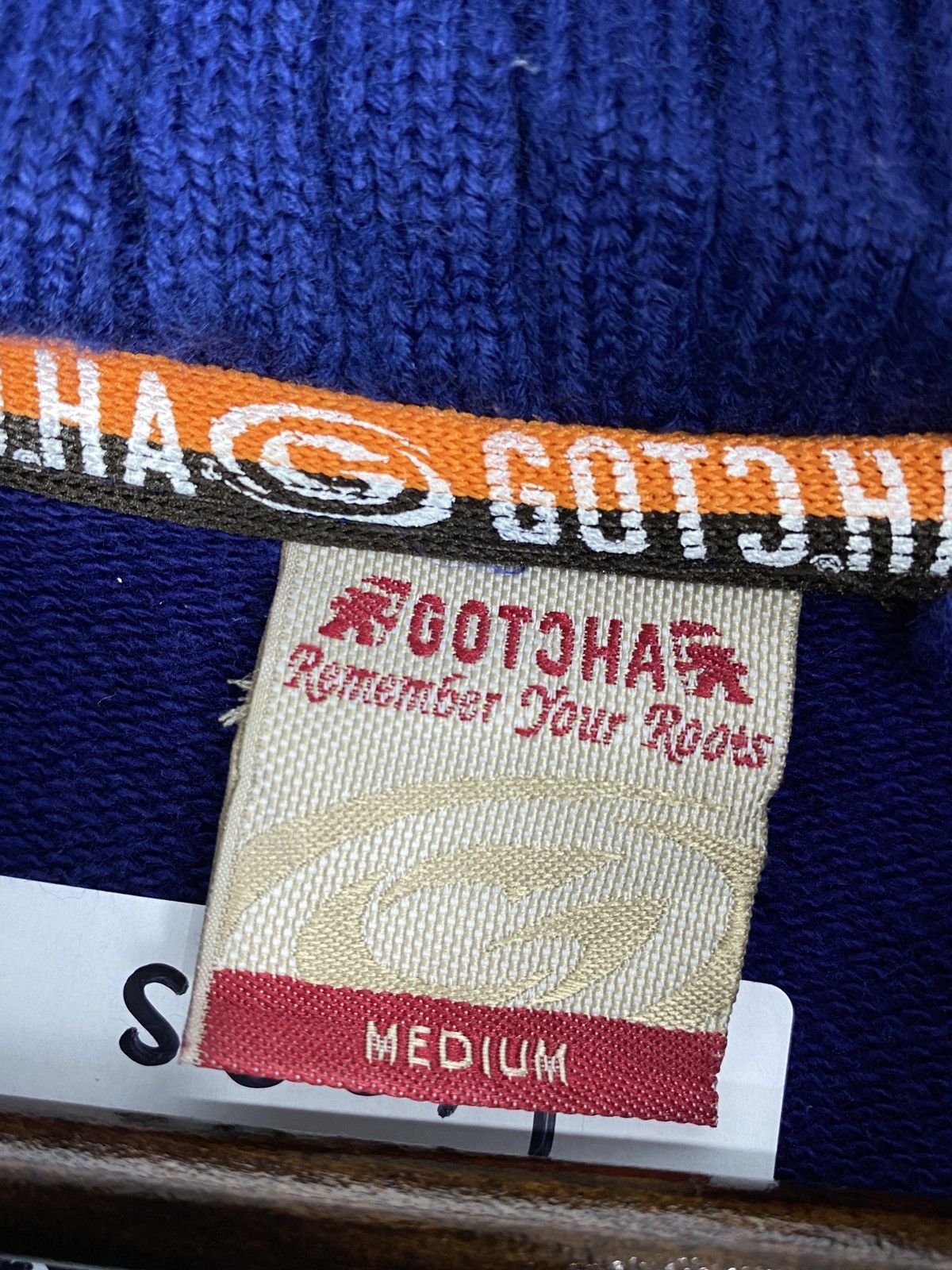 Gotcha Vintage Gotcha Zip Up Sweatshirts Size US M / EU 48-50 / 2 - 8 Thumbnail