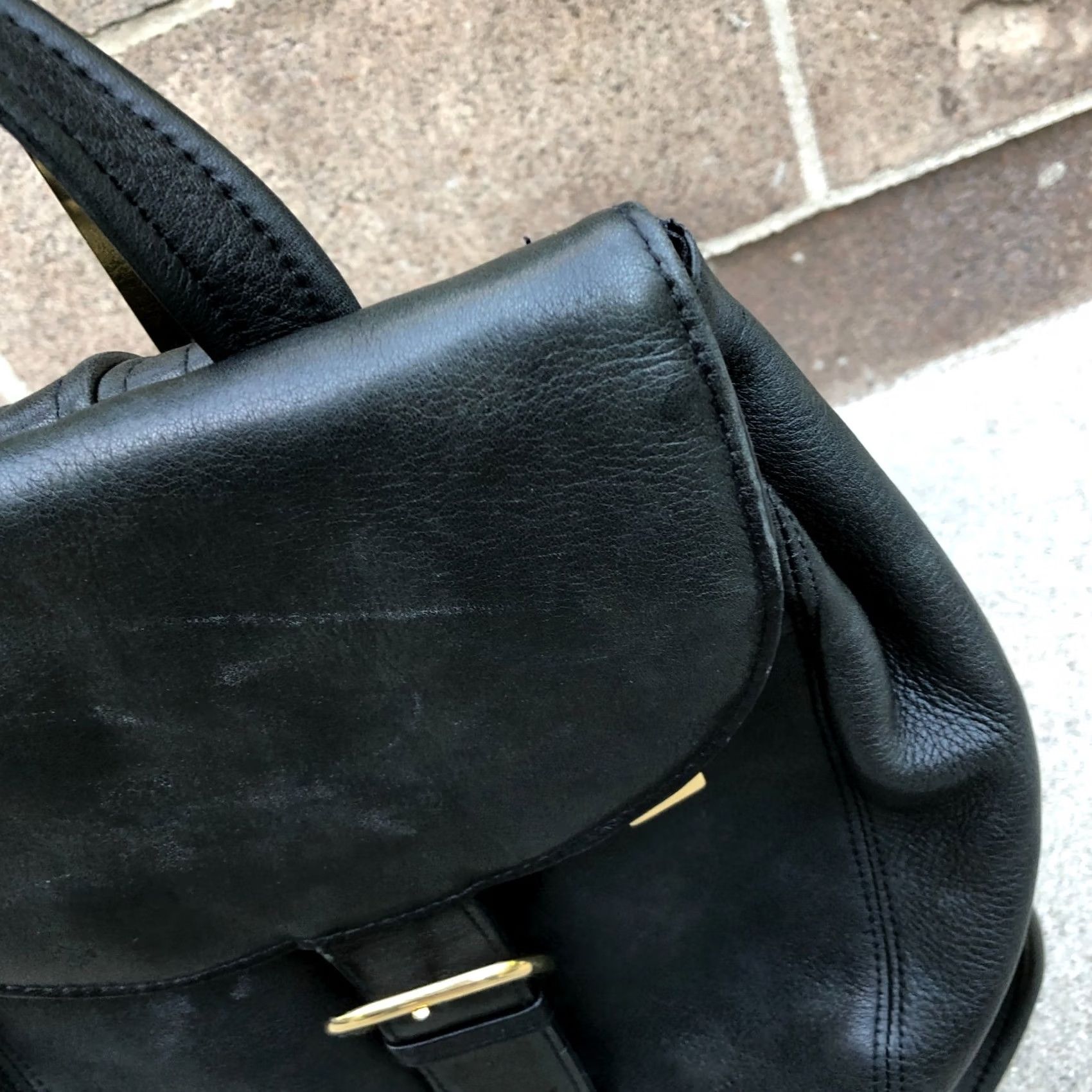 Vintage TIGNANELLO Buckle Leather Backpack Women's Black Bag Size ONE SIZE - 3 Thumbnail