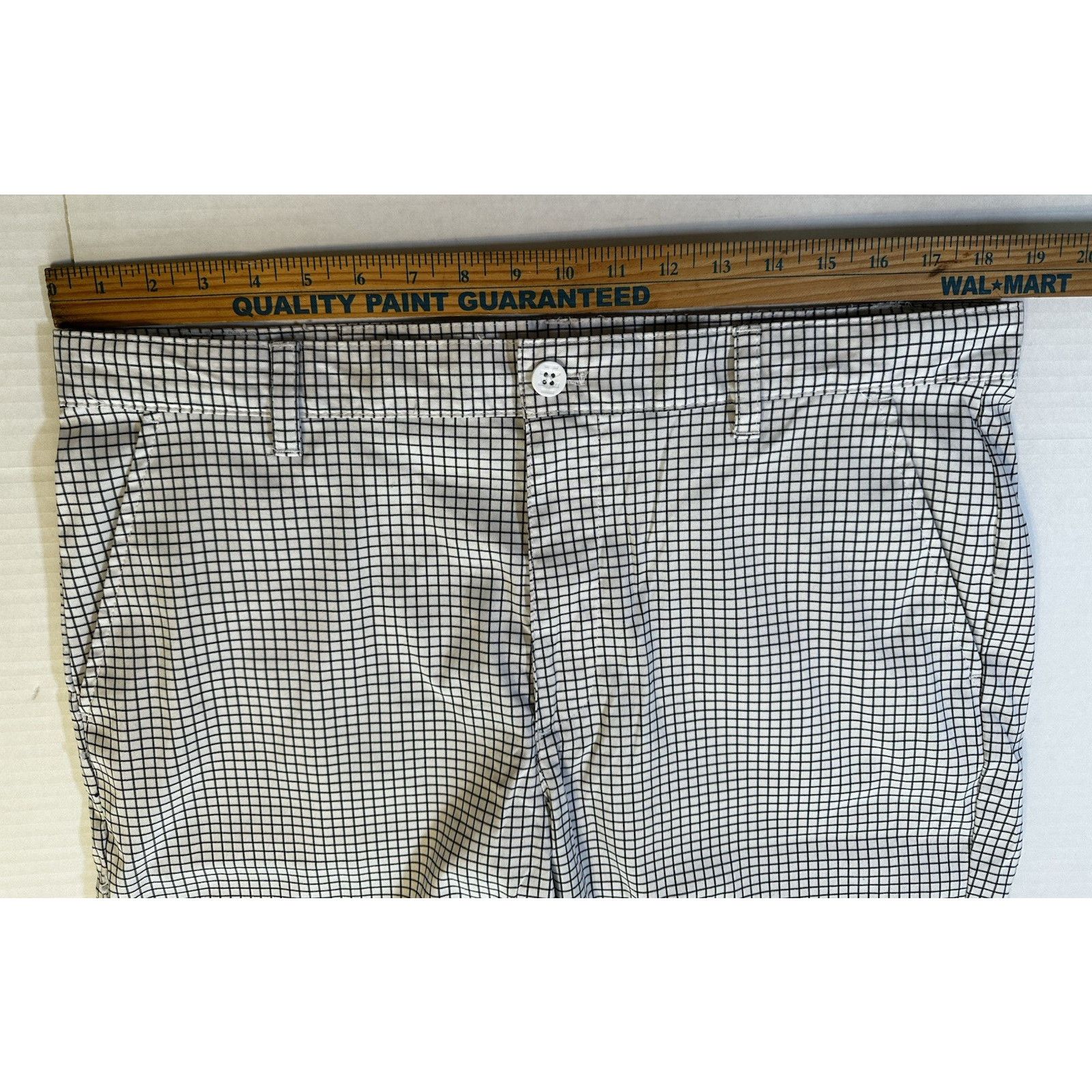 Izod Izod Golf Chino Shorts White/Black Check W36 Preppy Gorpcore Size US 36 / EU 52 - 7 Thumbnail