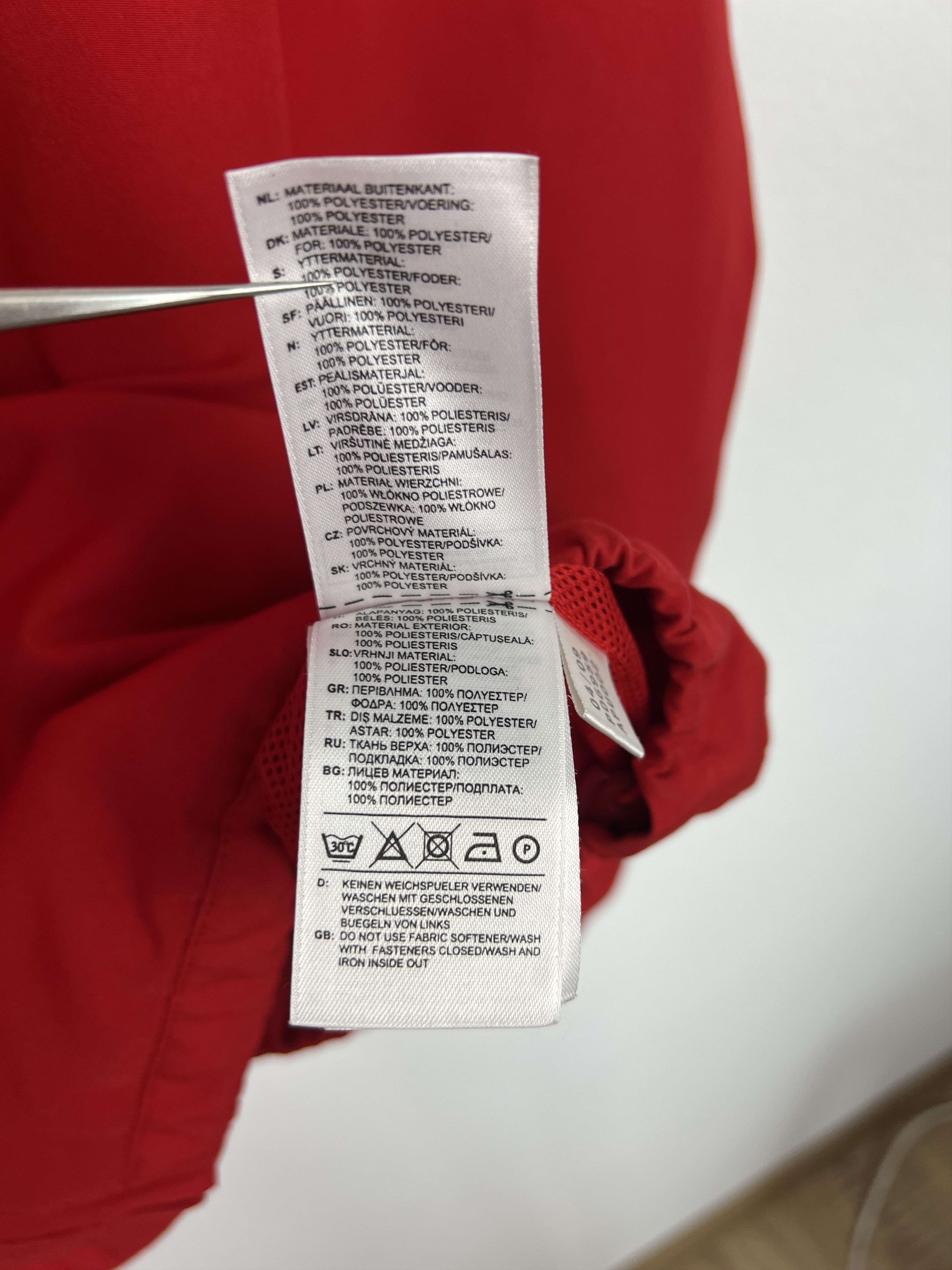 Adidas Vintage Adidas Liverpool Football Jacket Soccer YNWA Size US M / EU 48-50 / 2 - 13 Thumbnail