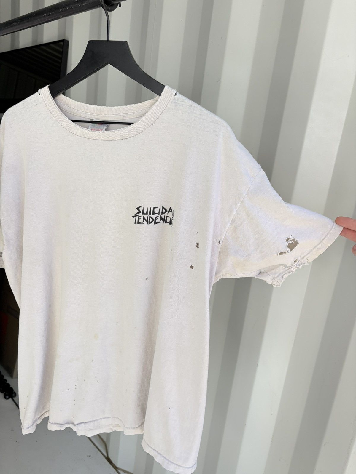 Band Tees Vintage Suicidal Tendencies Shirt Thrashed Faded Grunge Band Size US XXL / EU 58 / 5 - 2 Thumbnail
