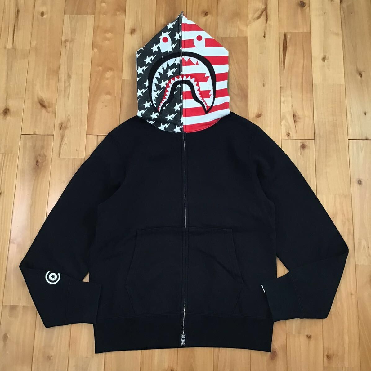 Bape BAPE Stars and Stripes Shark full zip Hoodie a bathing ape Size US M / EU 48-50 / 2 - 1 Thumbnail
