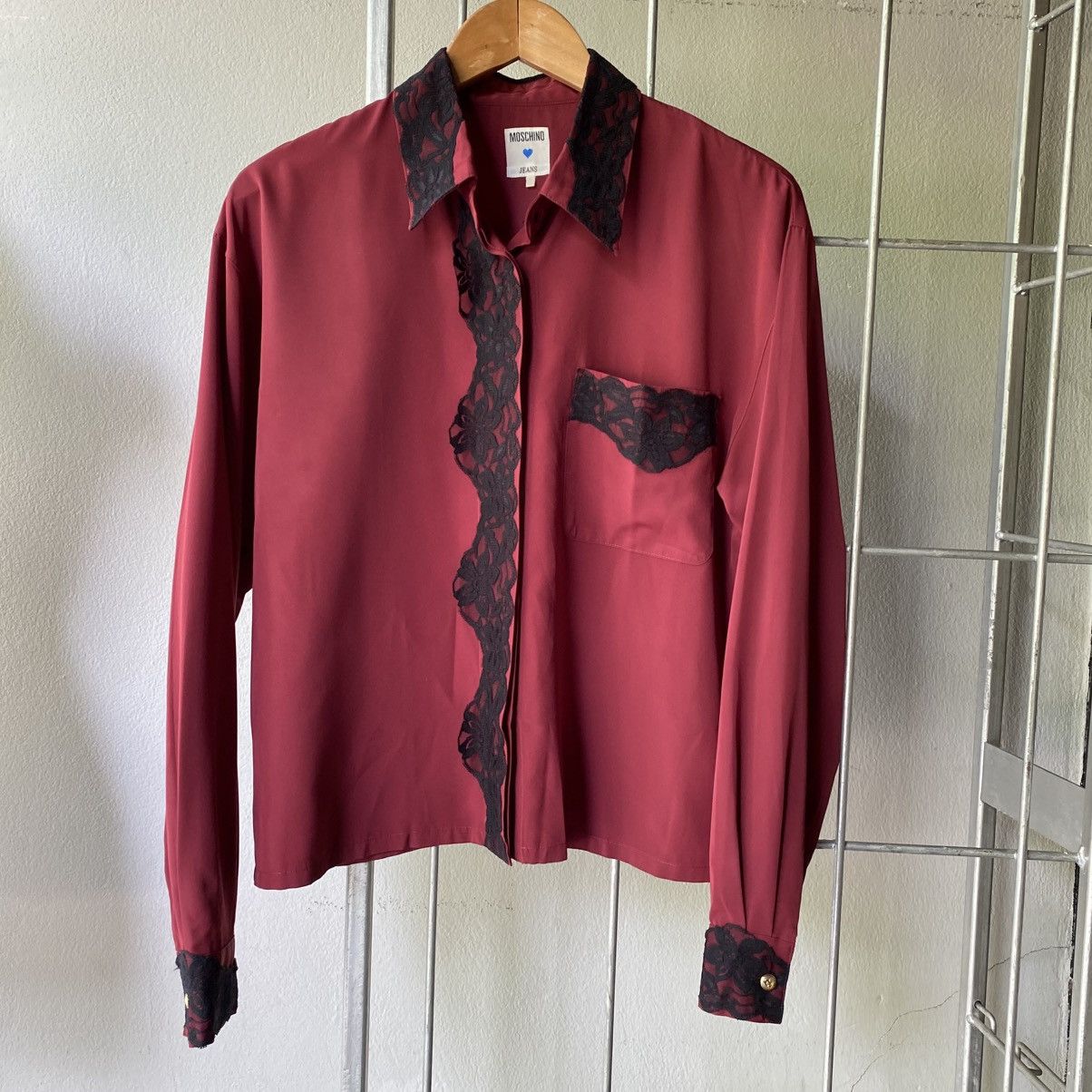 Moschino MOSSCHINO Red Lace Trimmed Shirt Size M / US 6-8 / IT 42-44 - 3 Thumbnail