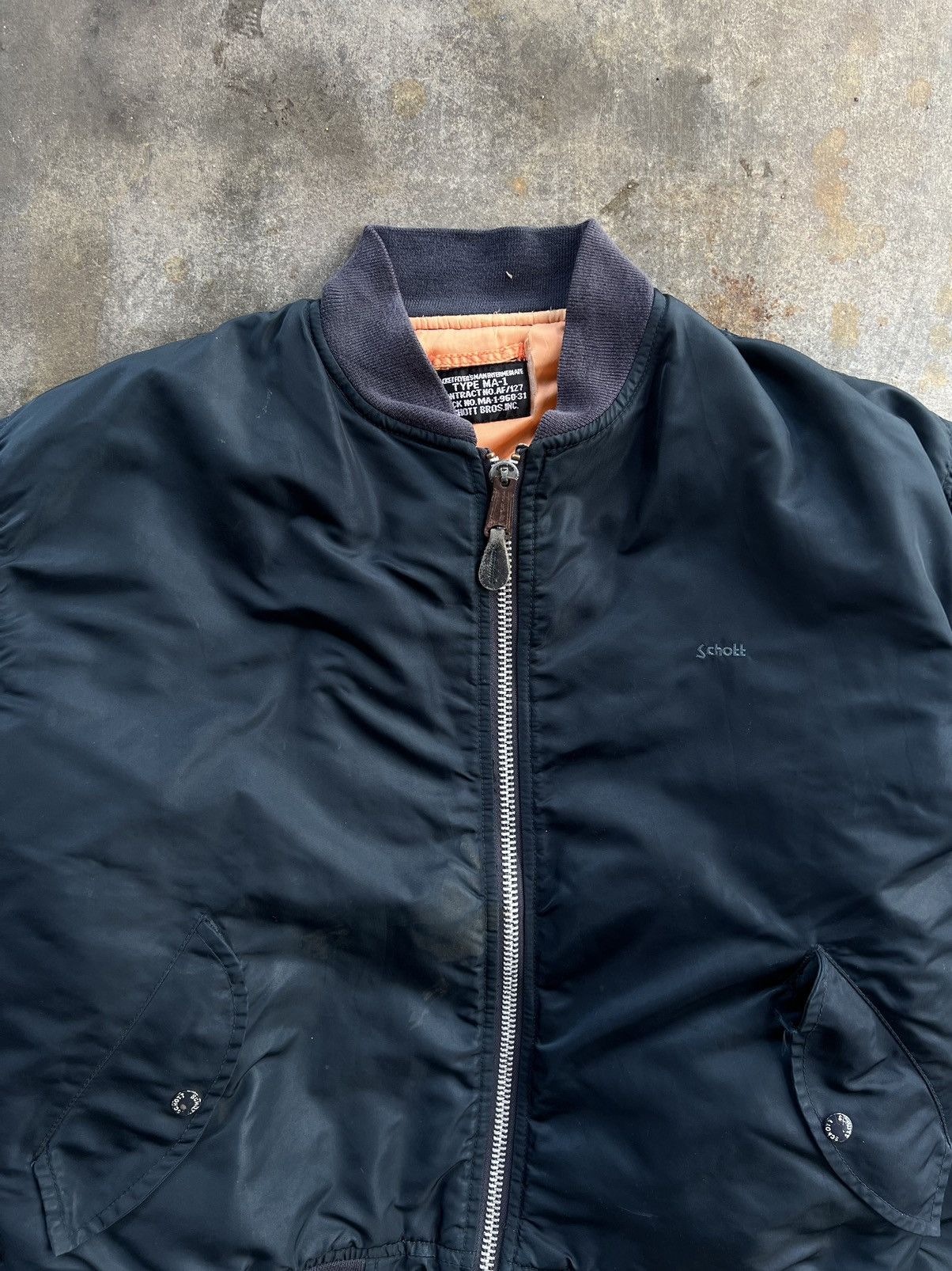 Schott Distressed Vintage Schott Flight Jacket Size US XL / EU 56 / 4 - 3 Thumbnail
