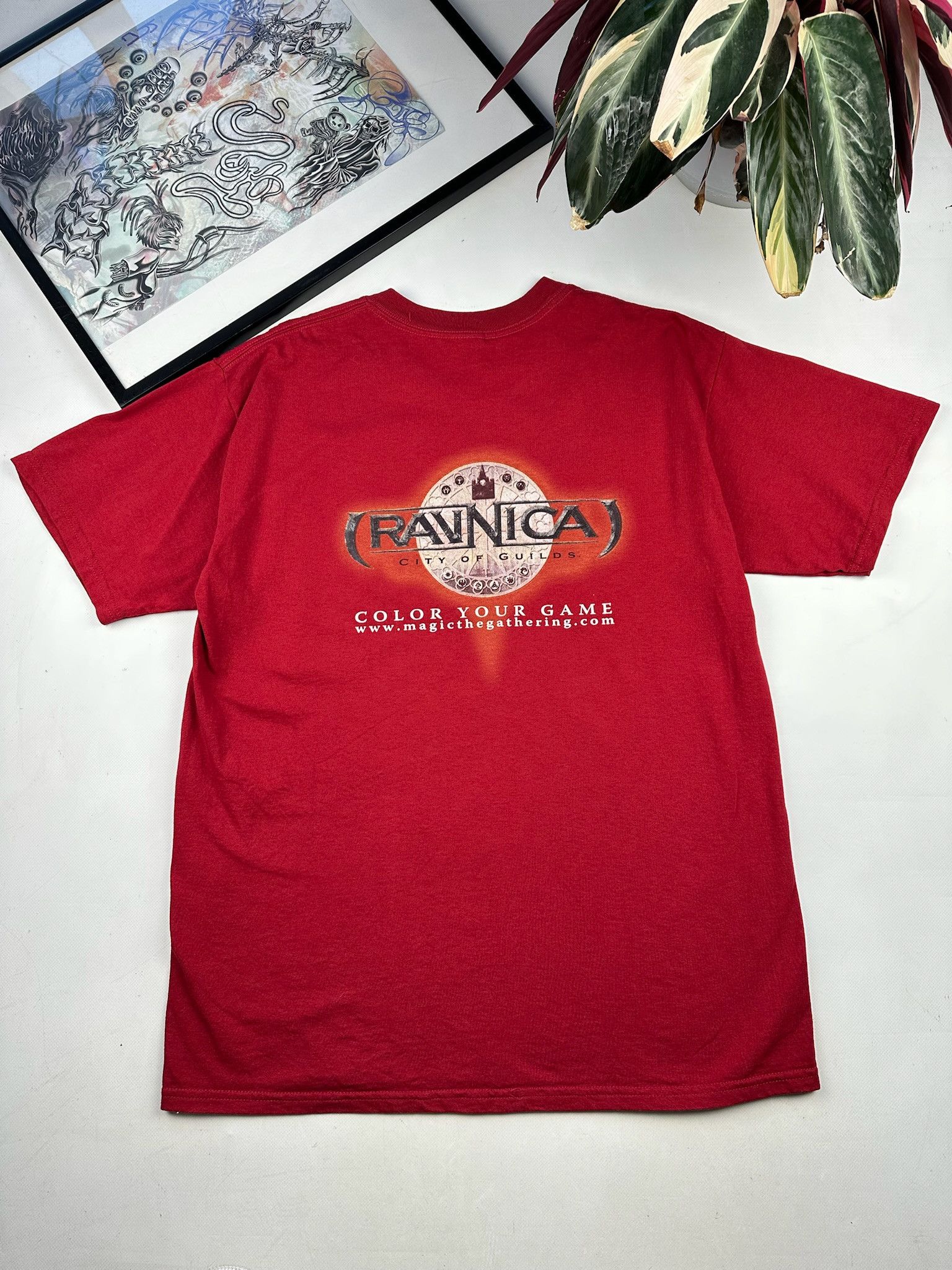 Vintage RARE VINTAGE MAGIC THE GATHERING RAVNICA TEE 90s BIG LOGO Size US L / EU 52-54 / 3 - 3 Thumbnail
