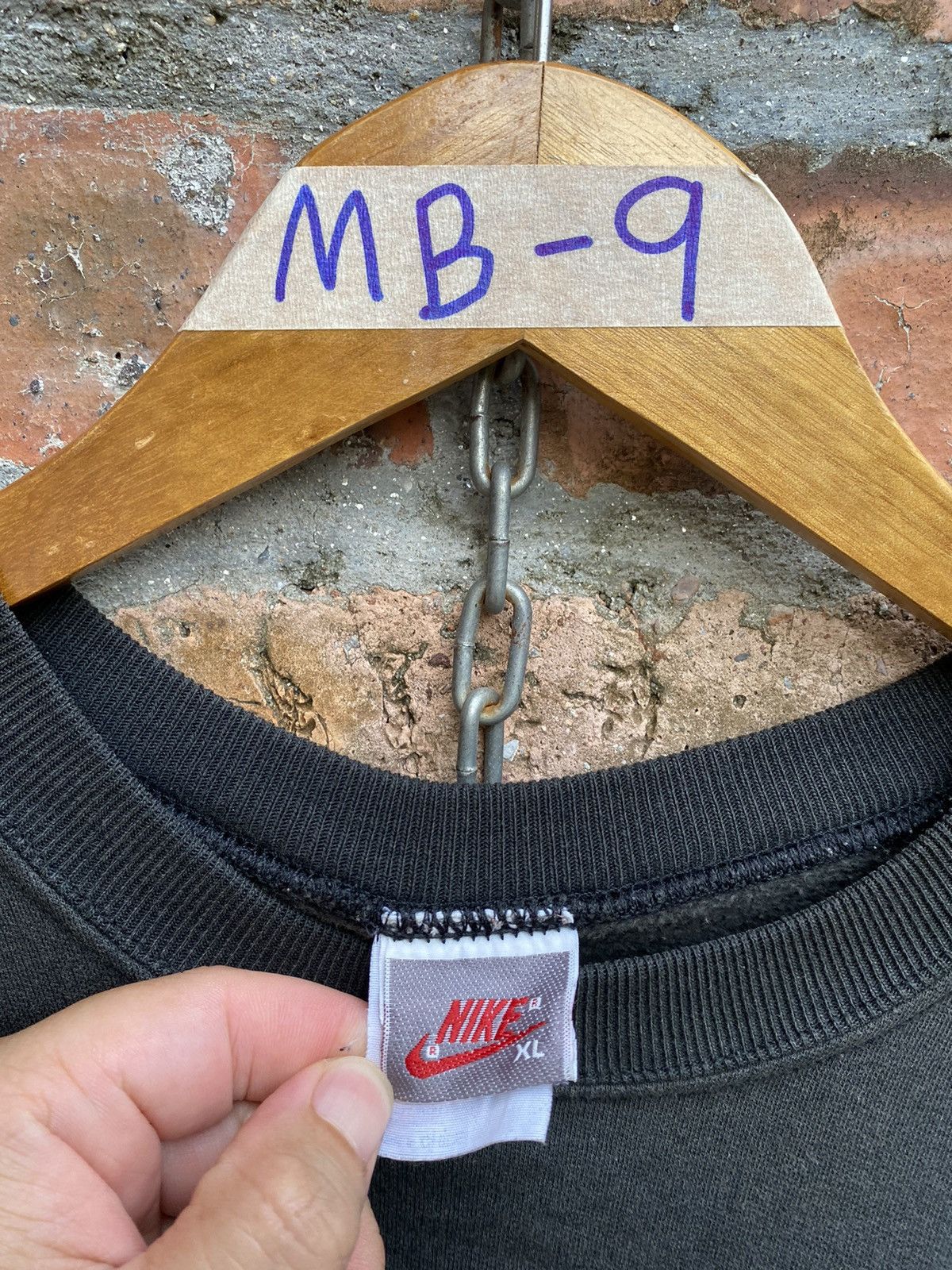 Nike ACG 1990s Nike ACG big logo distressed Size US L / EU 52-54 / 3 - 9 Thumbnail