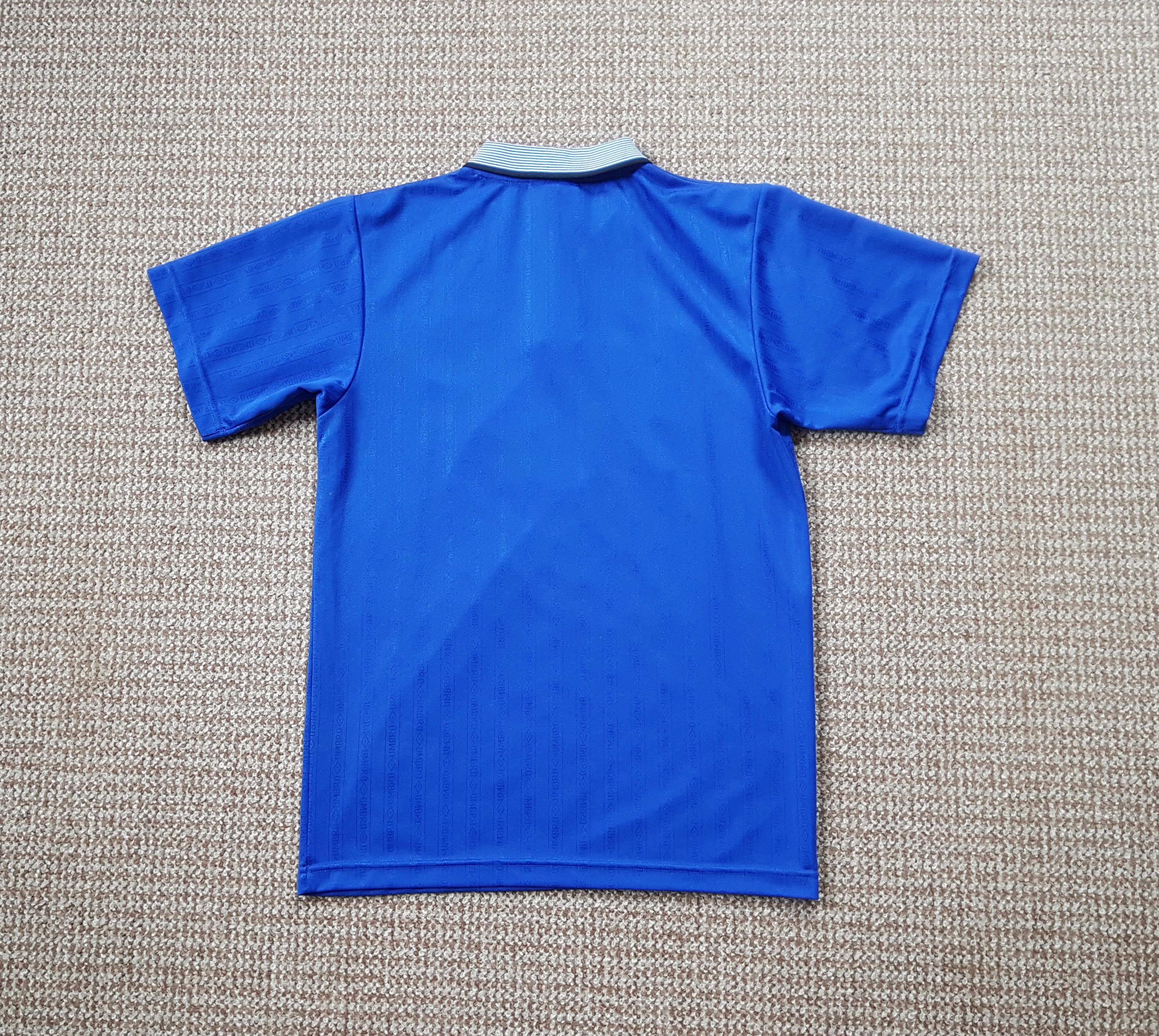 Umbro Vintage Umbro Everton 1995 Retro Football Soccer Jersey NEC Size US S / EU 44-46 / 1 - 7 Thumbnail