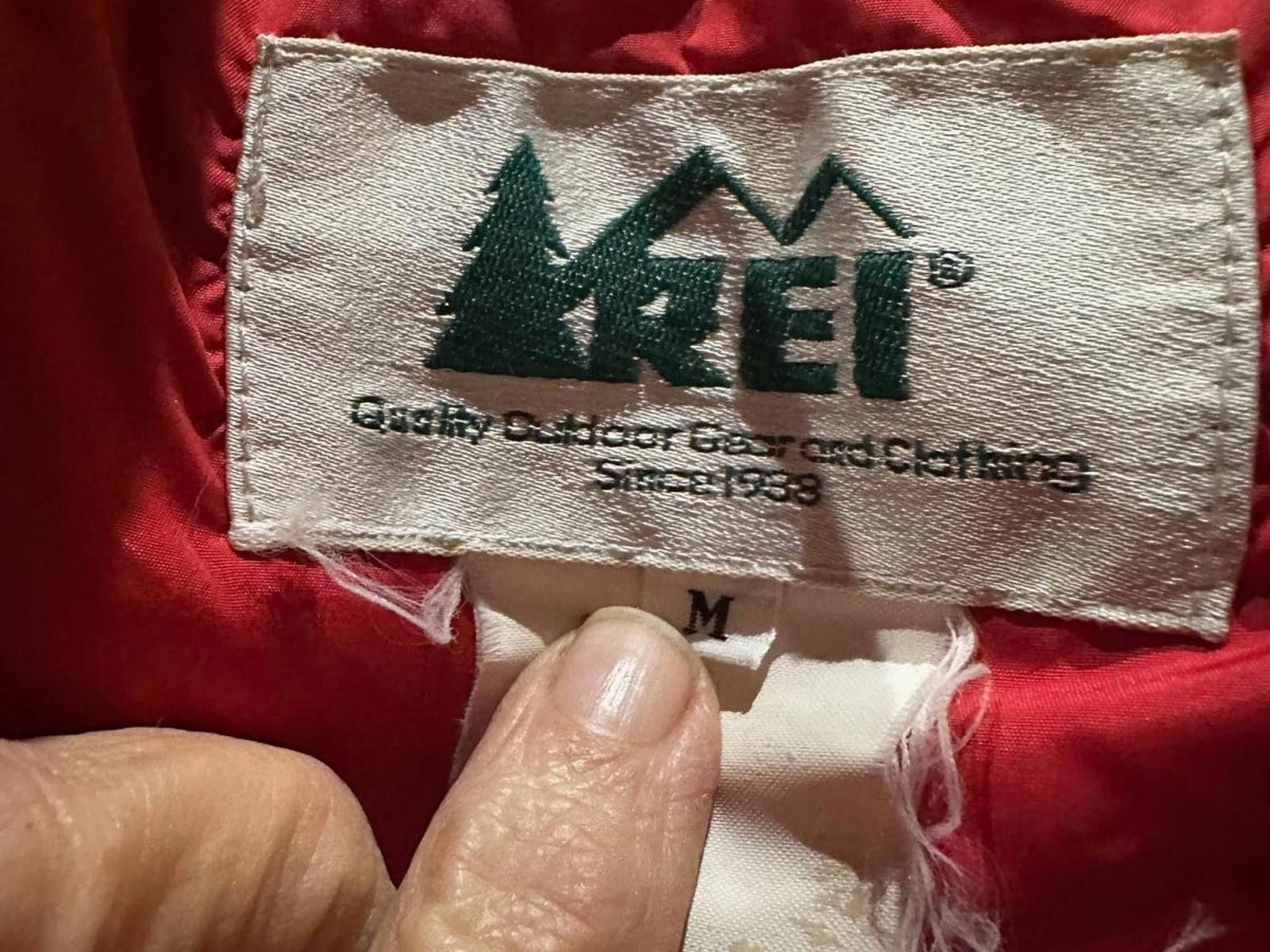 Rei Vintage REI Red Down Puffer Jacket 1970s-80s Medium Size US M / EU 48-50 / 2 - 5 Thumbnail