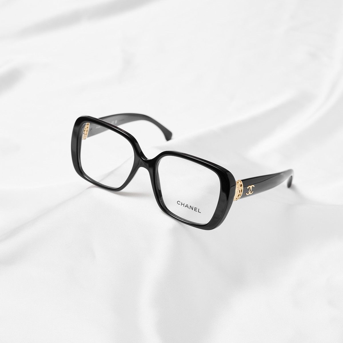 Chanel CHANEL 0CH3479 C622 GLASSES Size ONE SIZE - 1 Thumbnail