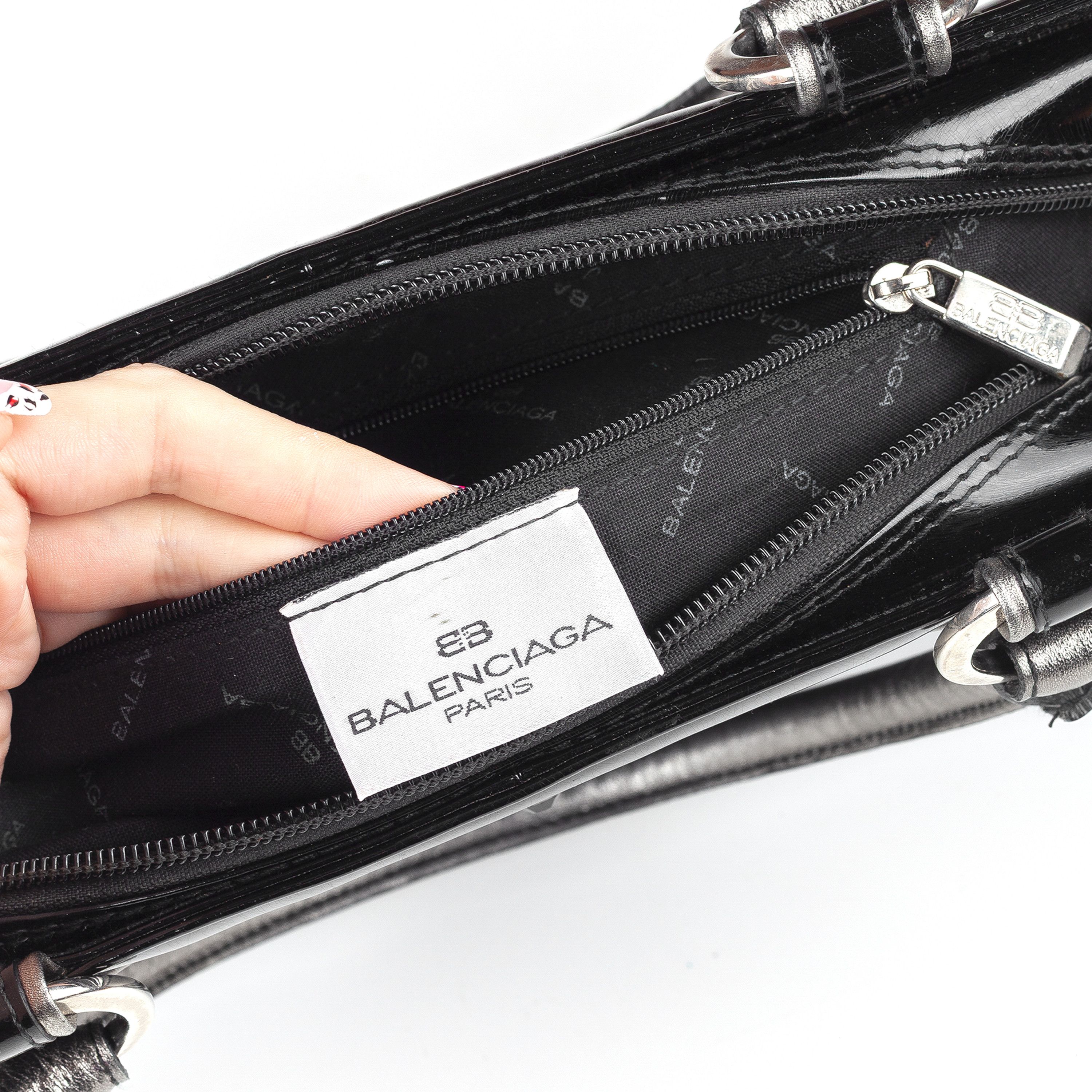 Balenciaga Balenciaga Paris Black Patent Leather Vintage Shoulder Bag Size ONE SIZE - 11 Thumbnail