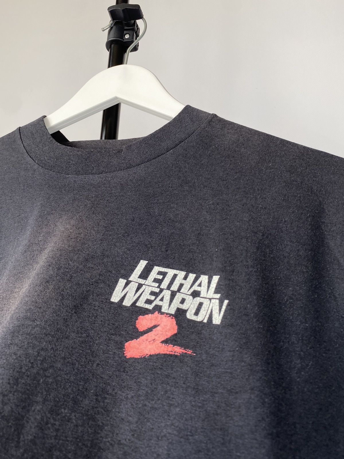 Vintage Vintage 1989 Lethal Weapon Two 2 Movie Tee Gibson Glover Size US L / EU 52-54 / 3 - 5 Thumbnail