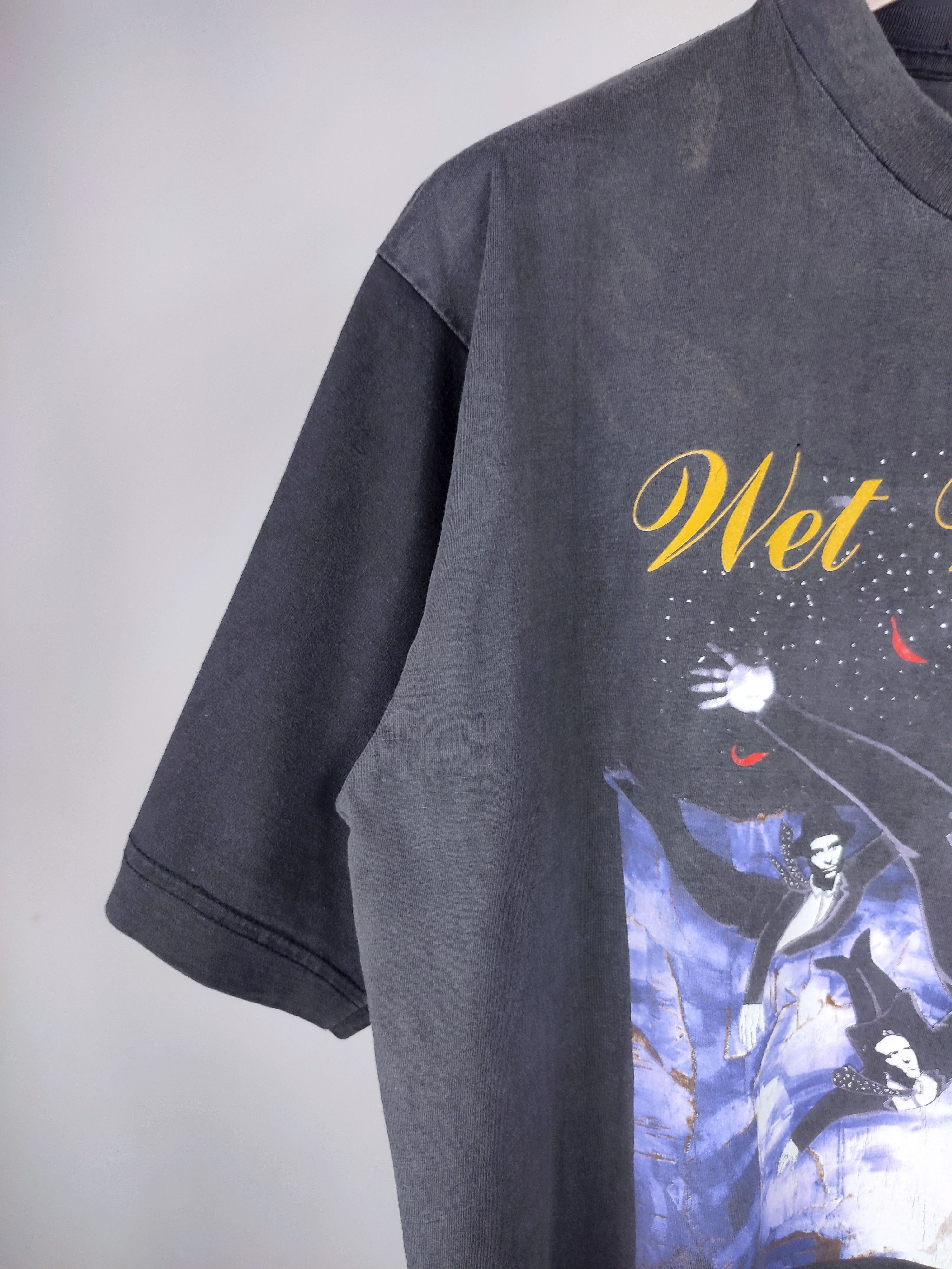Band Tees Vintage 90s World Tour Wet Fade Japanese T-shirt Size US XL / EU 56 / 4 - 3 Thumbnail