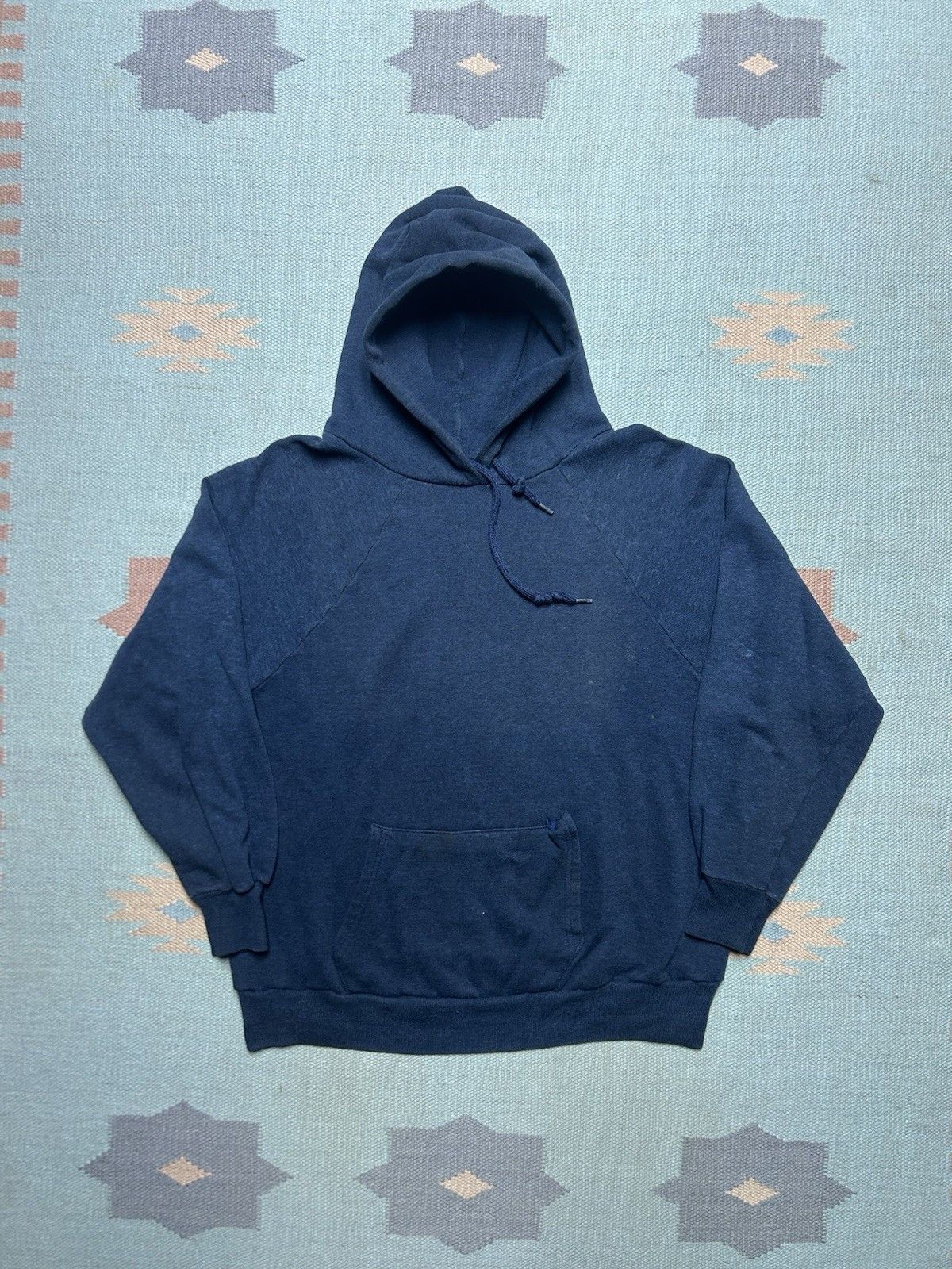 Vintage Vtg 70s hoodie sweatshirt navy blue faded blank raglan large Size US L / EU 52-54 / 3 - 1 Thumbnail