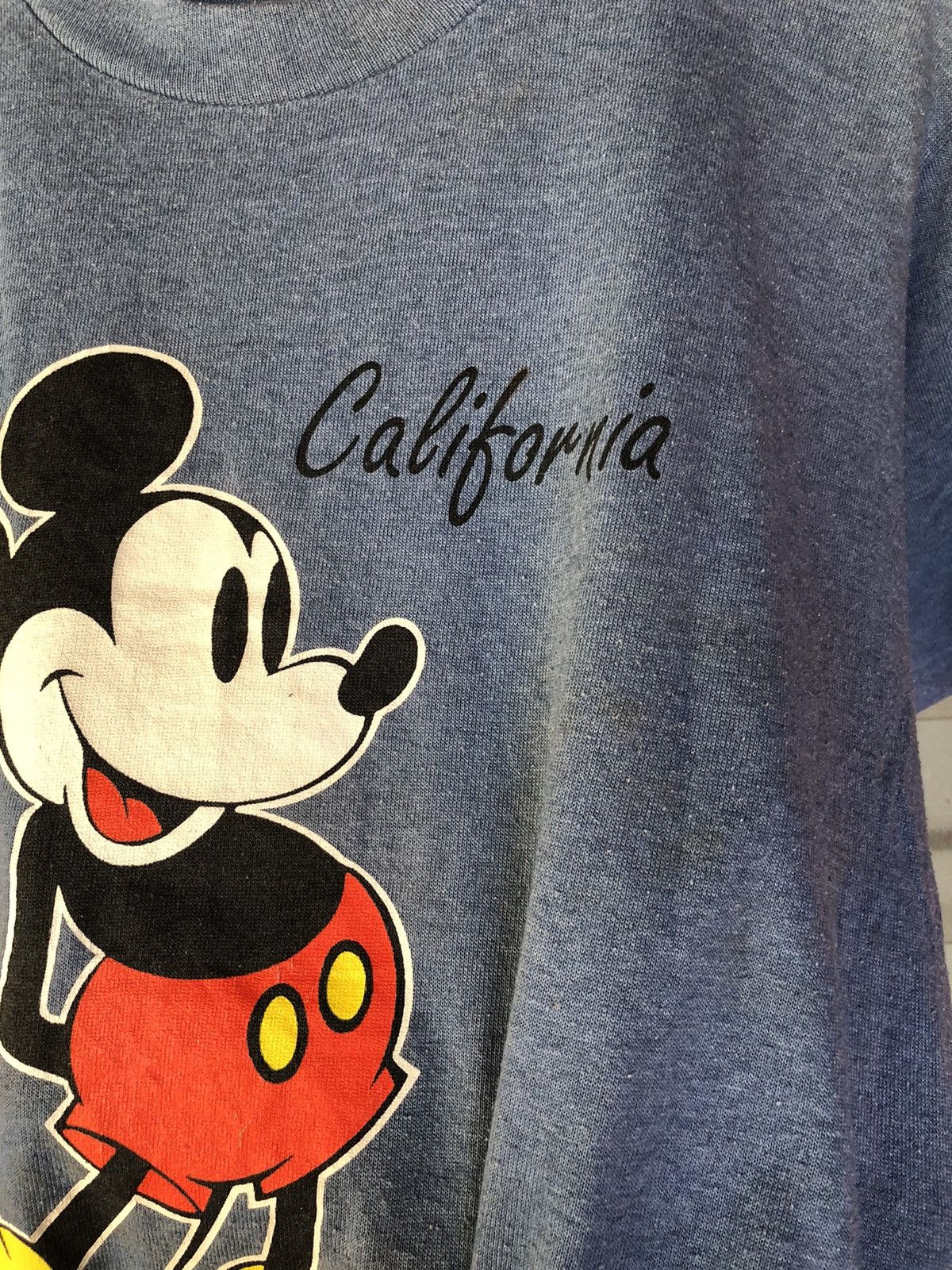 Mickey Mouse Vintage Mickey Mouse Velva Sheen Single Stitch Shirt Tee Size US L / EU 52-54 / 3 - 5 Thumbnail