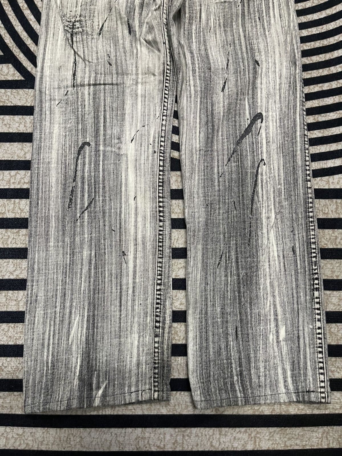 If Six Was Nine 2000s IF SIX WAS NINE STYLE WASHABLE DISTRESSED DENIM JEANS Size US 30 / EU 46 - 11 Thumbnail