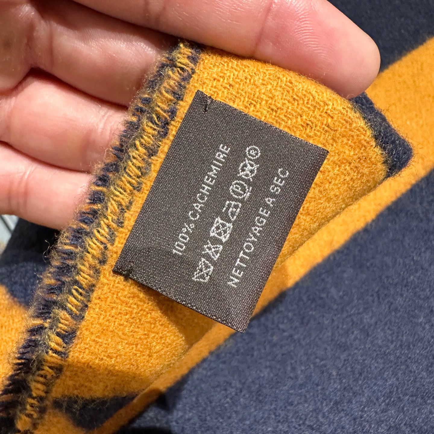 Hermes Hermes Color Blocked Tassel Cashmere Scarf 30x140cm Size ONE SIZE - 4 Thumbnail