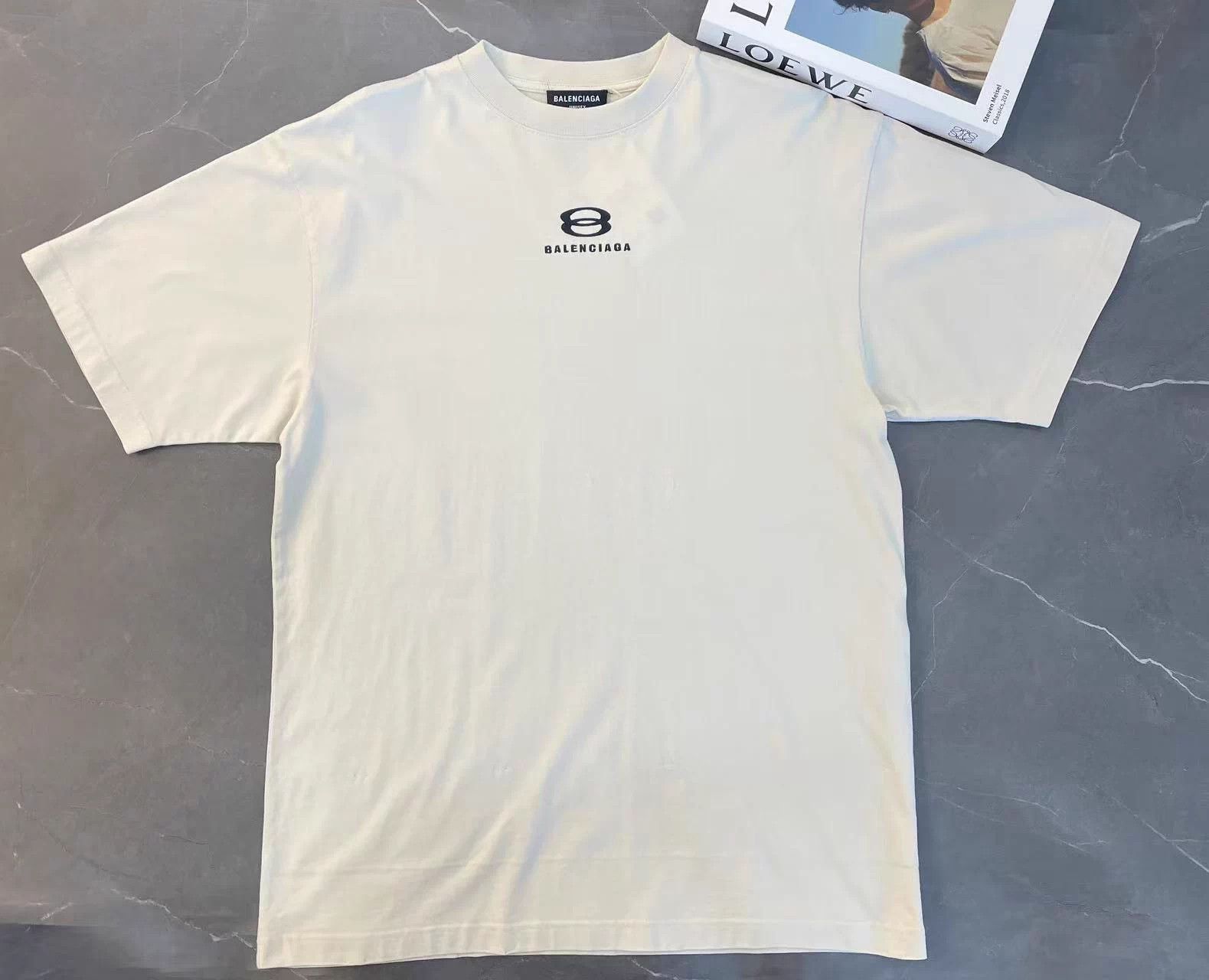 Balenciaga BALENCIAGA Cream White Short Sleeve Tee XXS Size US XXS / EU 40 - 1 Thumbnail