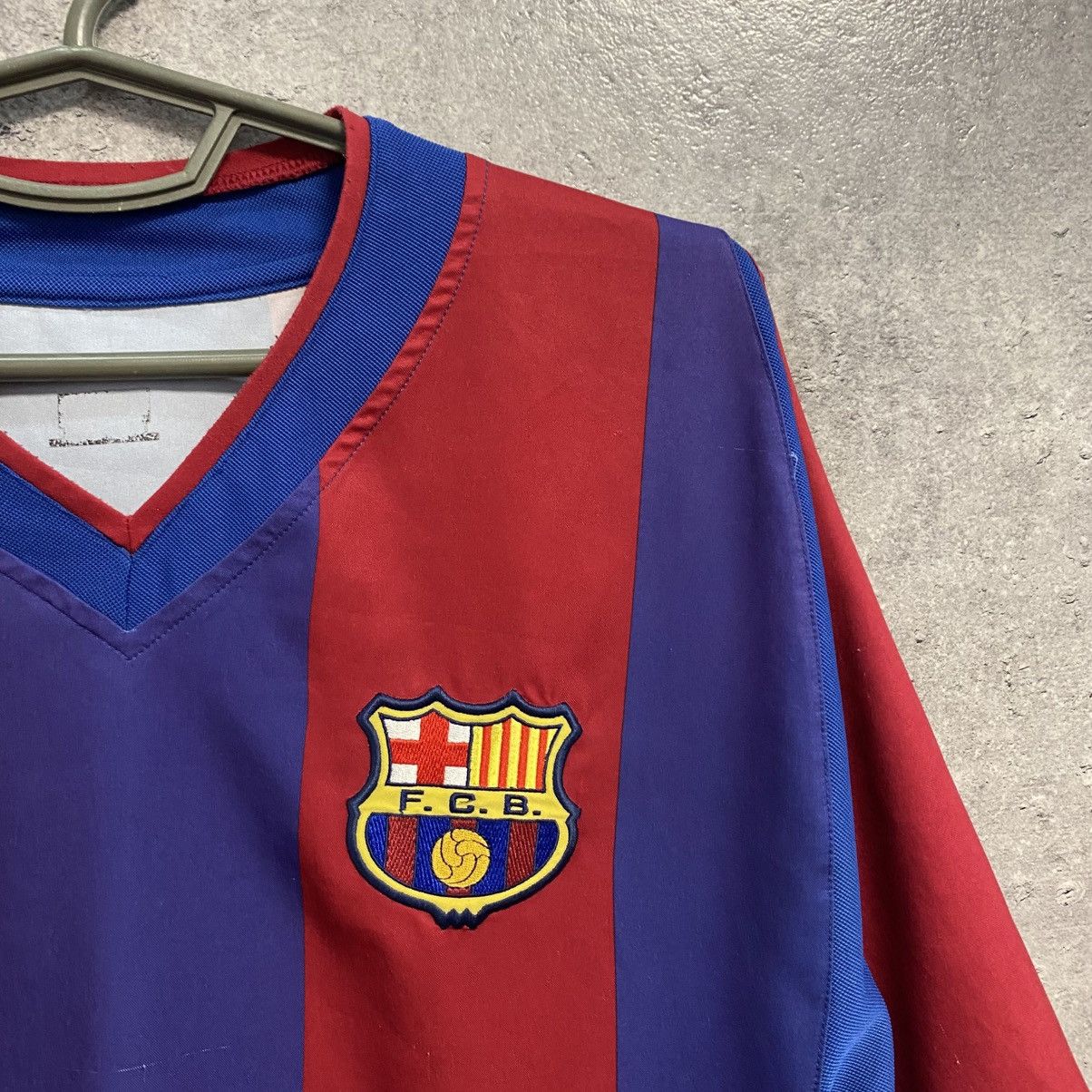 Nike Nike Barcelona Jersey Vintage Rare T-Shirt Soccer Club M Size US L / EU 52-54 / 3 - 4 Thumbnail