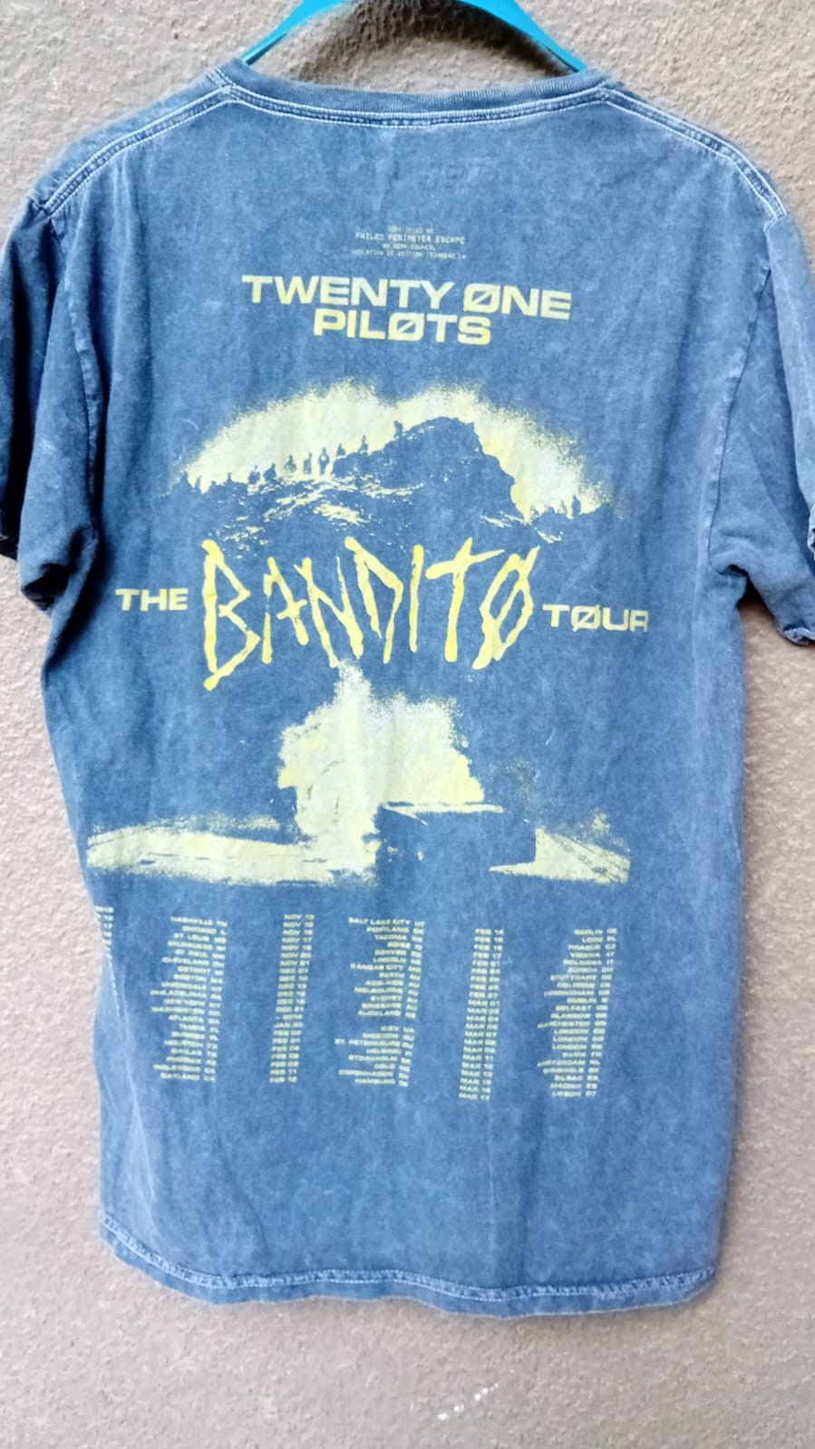 Band Tees Twenty One Pilots The Bandito Tour Double Sided tee S Size US S / EU 44-46 / 1 - 1 Thumbnail