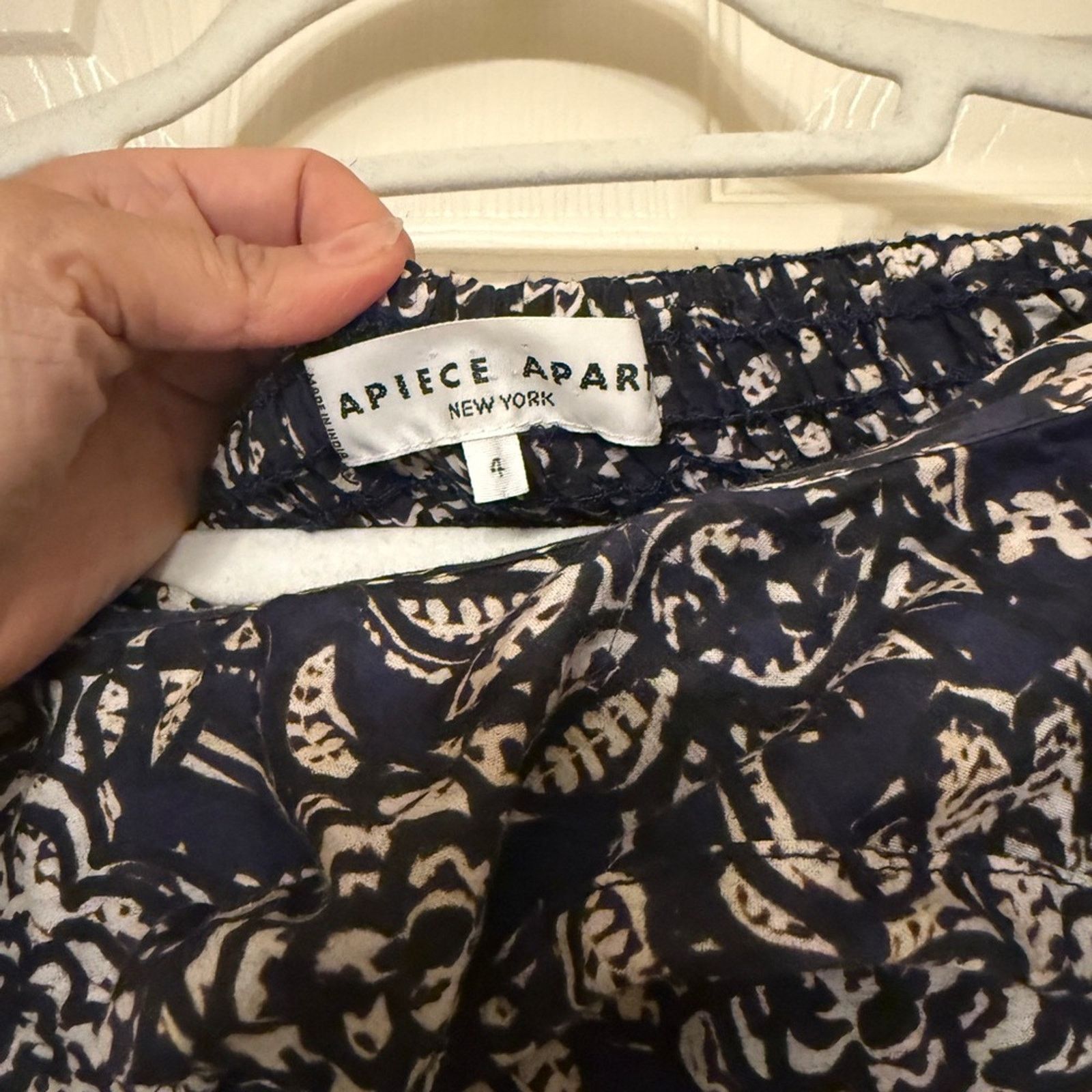 Apiece Apart Apiece Apart Novella Maria Off The Shoulder Floral Dress Size S / US 4 / IT 40 - 2 Thumbnail