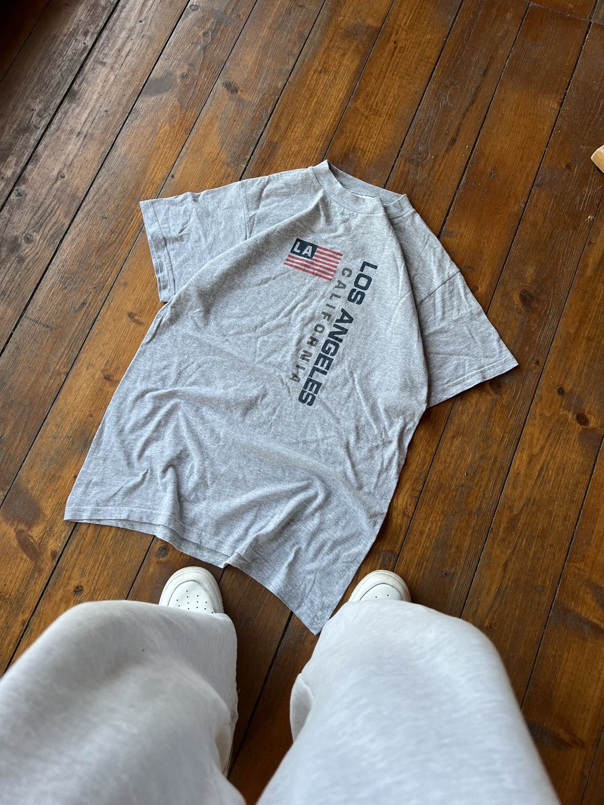 Vintage VINTAGE 90’S LOS ANGELES CALIFORNIA AMERICAN FLAG T SHIRT Size US L / EU 52-54 / 3 - 1 Thumbnail