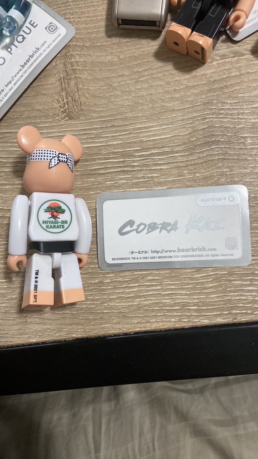 Medicom Toy Bearbrick Series 43 Secret Miyagi Do Karate 100% Medicom Toy Size ONE SIZE - 2 Thumbnail