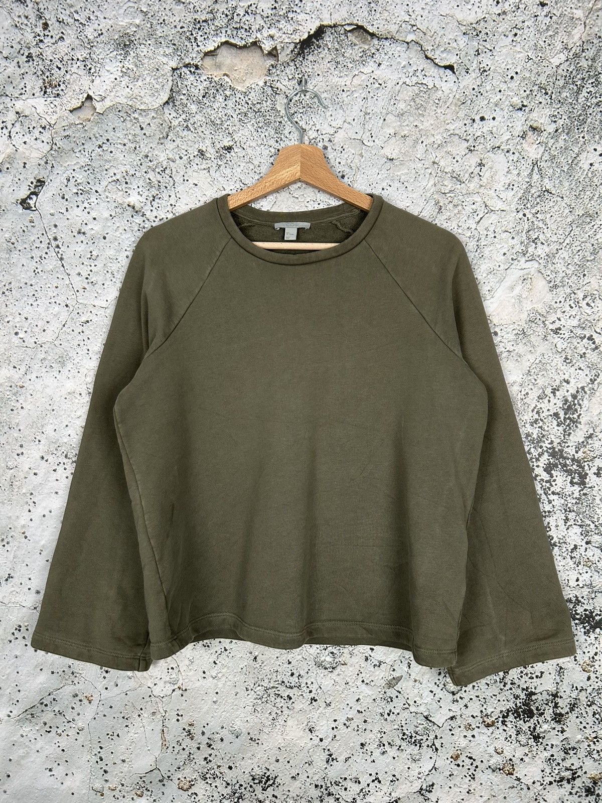 Cos COS Minimalist Scandinavian Designer Crewneck Boxy Baggy Size US S / EU 44-46 / 1 - 1 Thumbnail