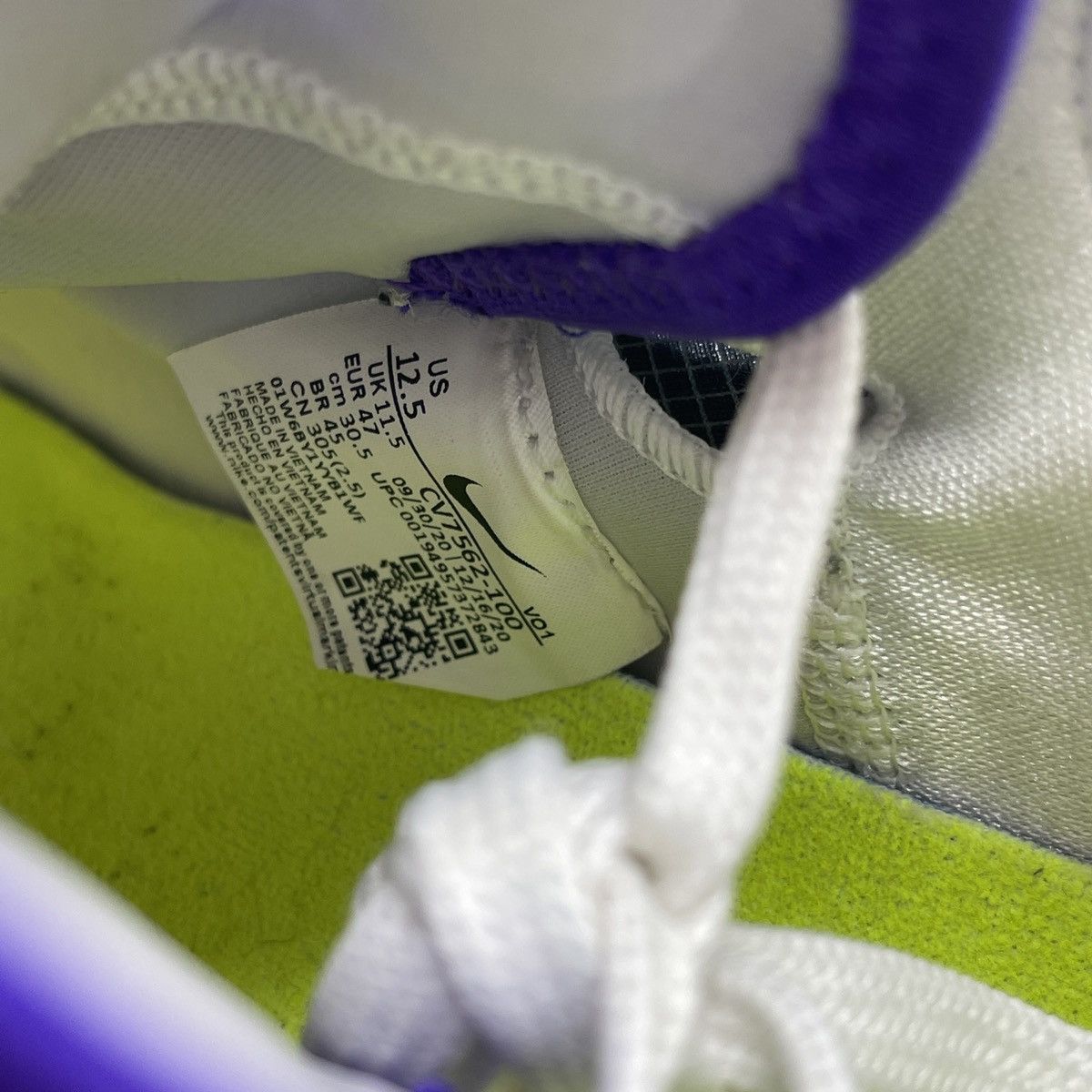 Nike Lebron 18 low air max 95 greedy Size US 12.5 / EU 45-46 - 8 Thumbnail