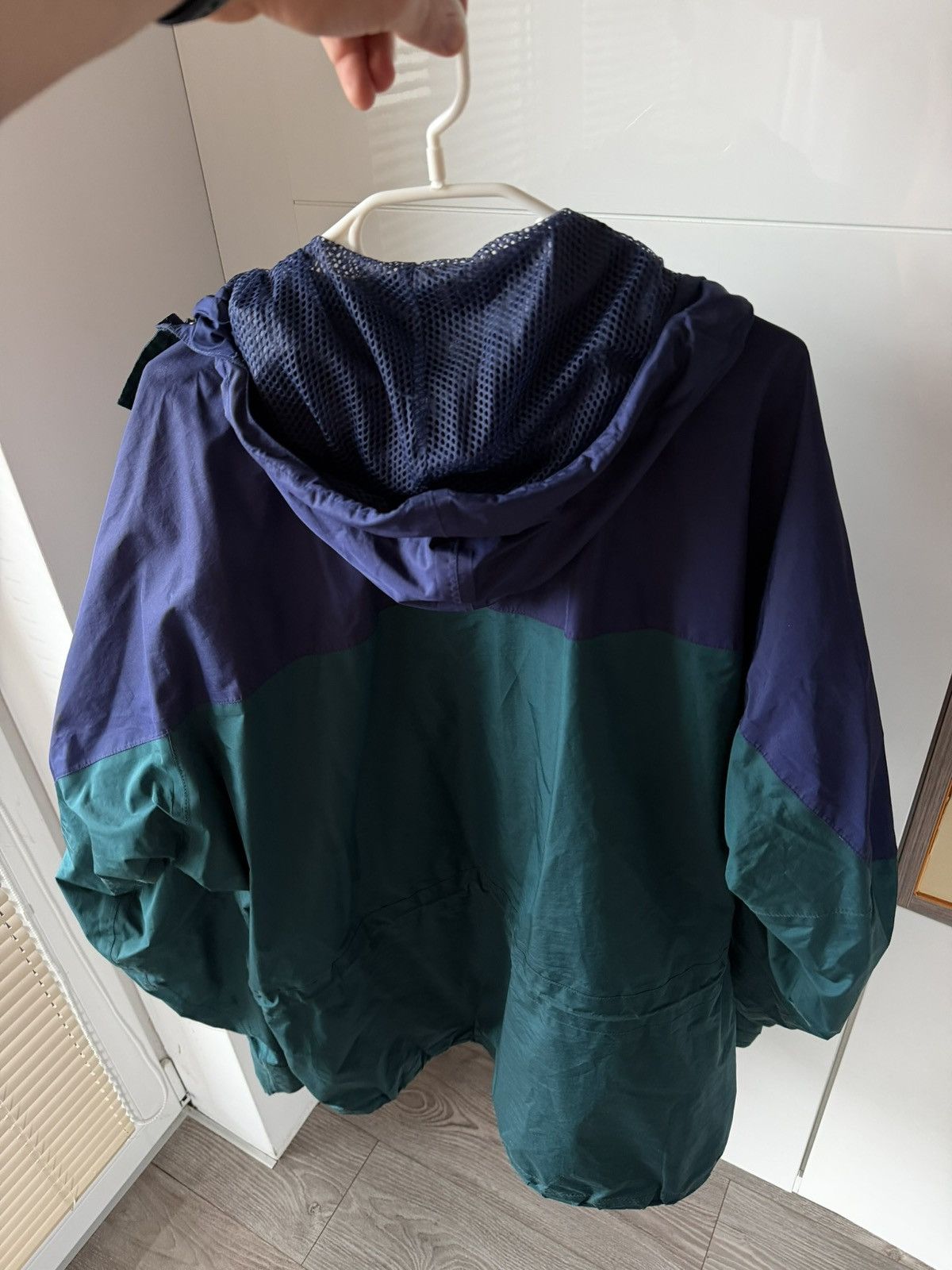 Berghaus Vintage Berghaus 00s Waterproof Regular Gorpcore Jacket Size US XL / EU 56 / 4 - 2 Thumbnail
