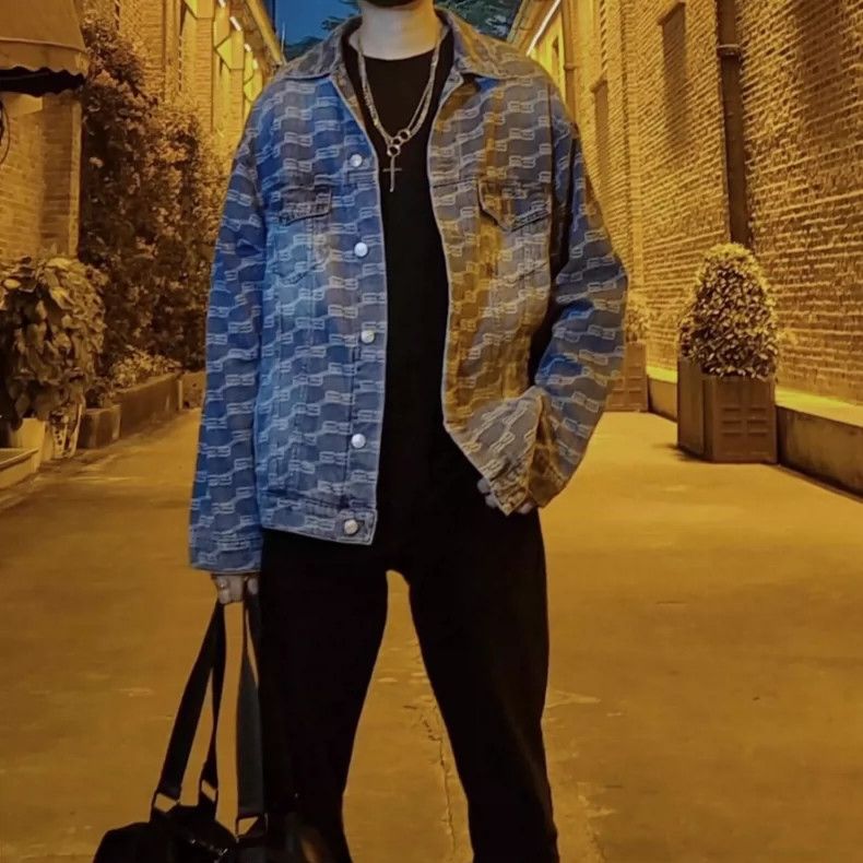 Balenciaga Balenciaga Double B logo full print denim jacket Size US XS / EU 42 / 0 - 5 Thumbnail