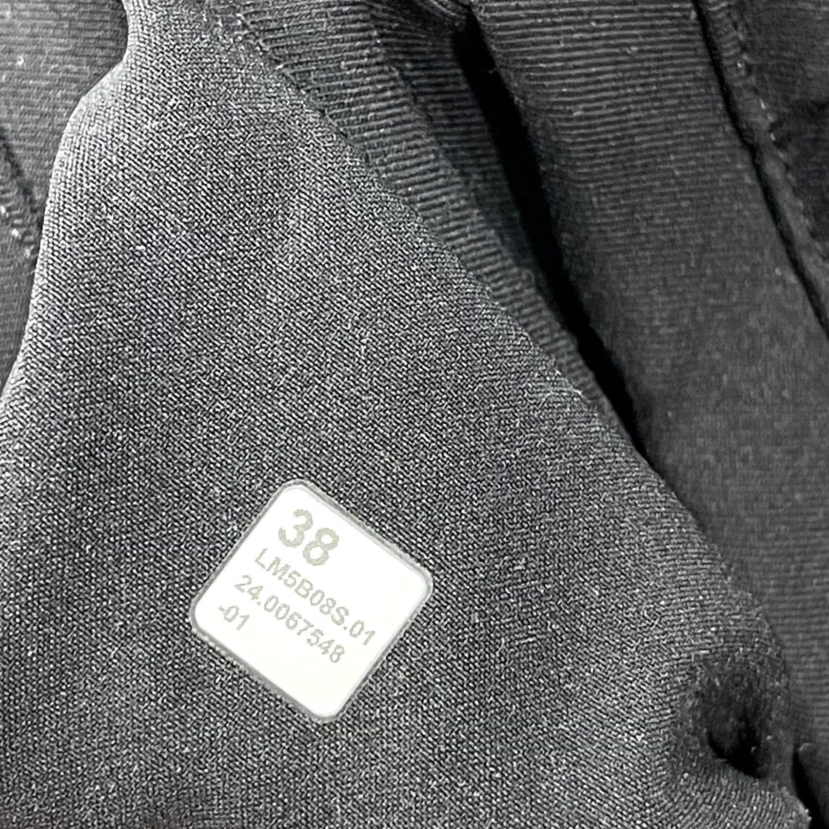 Lululemon Lululemon Pants Mens 38x31 Black Warpstreme Classic Casual Chino Button Polo? Size US 38 / EU 54 - 5 Thumbnail