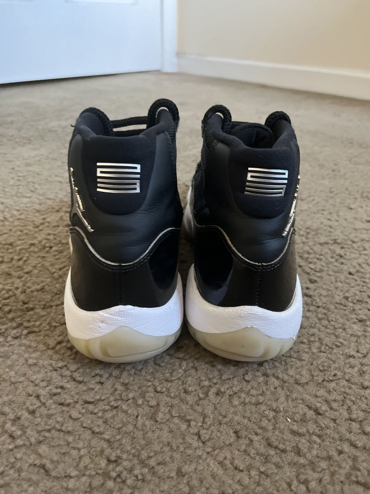Jordan Brand Jordan 11 julibee Size US 9 / EU 42 - 4 Thumbnail